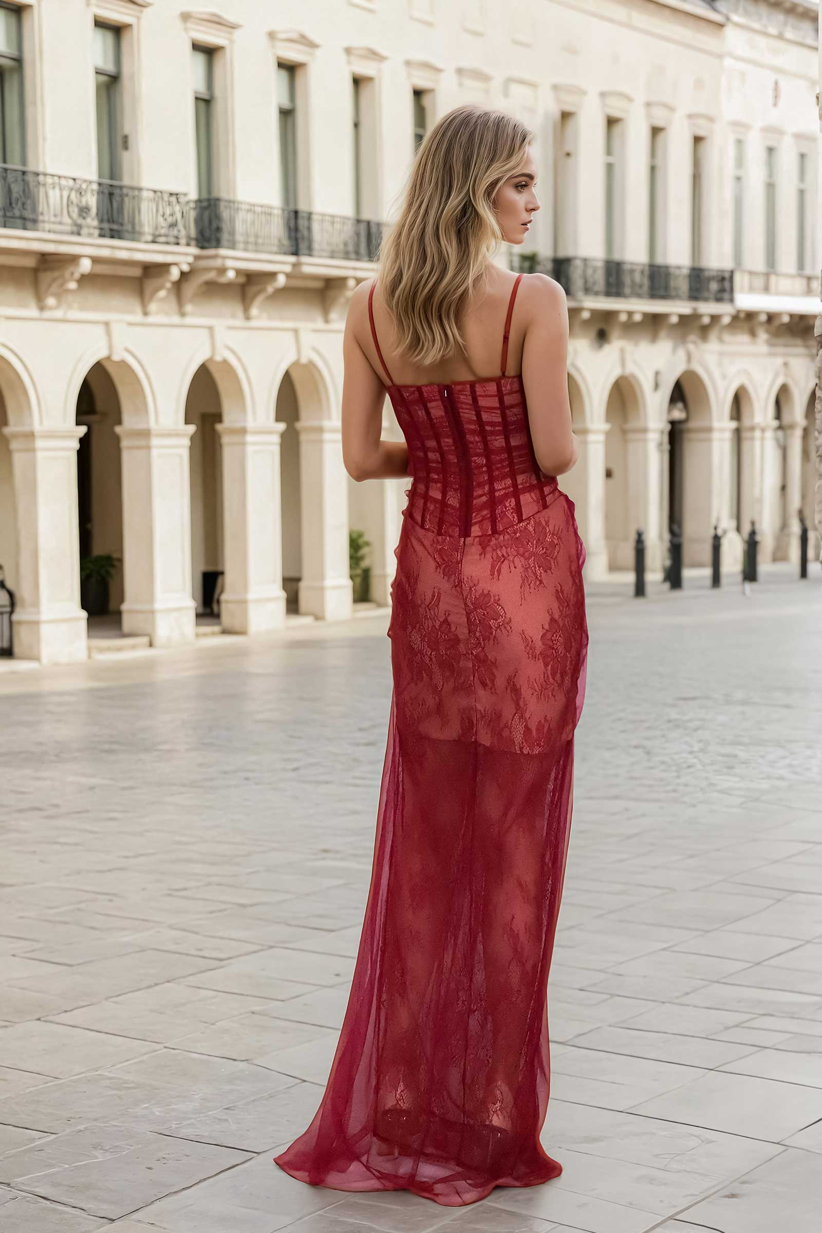 Diasiz Gown (Red)