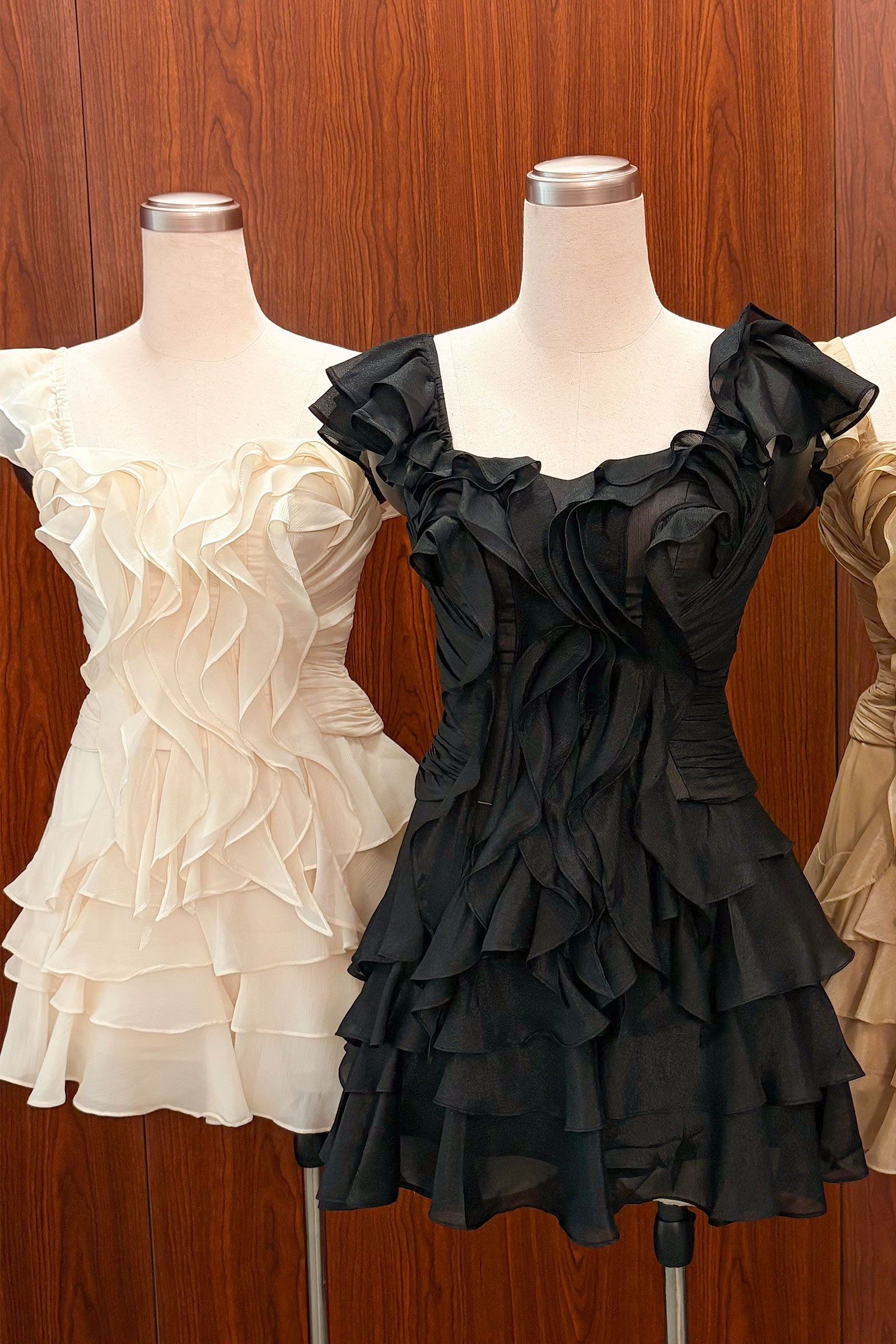 Devoria Ruffle Skort (Cream)