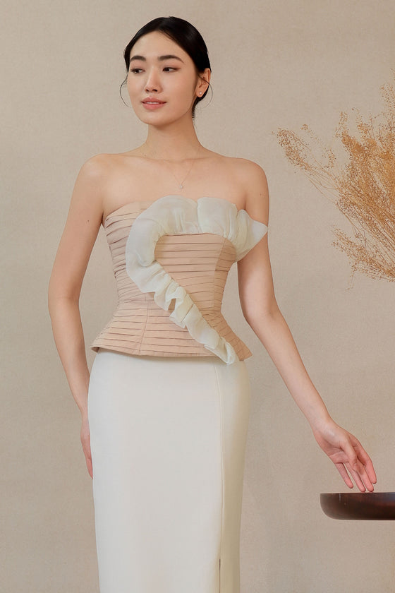 Daevelyn Top (Beige)