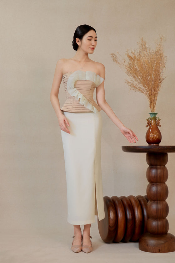 Daevelyn Top (Beige)