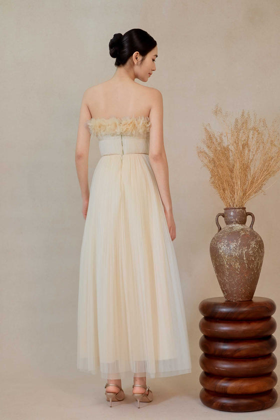 Diaveriale Tulle Skirt (Cream)