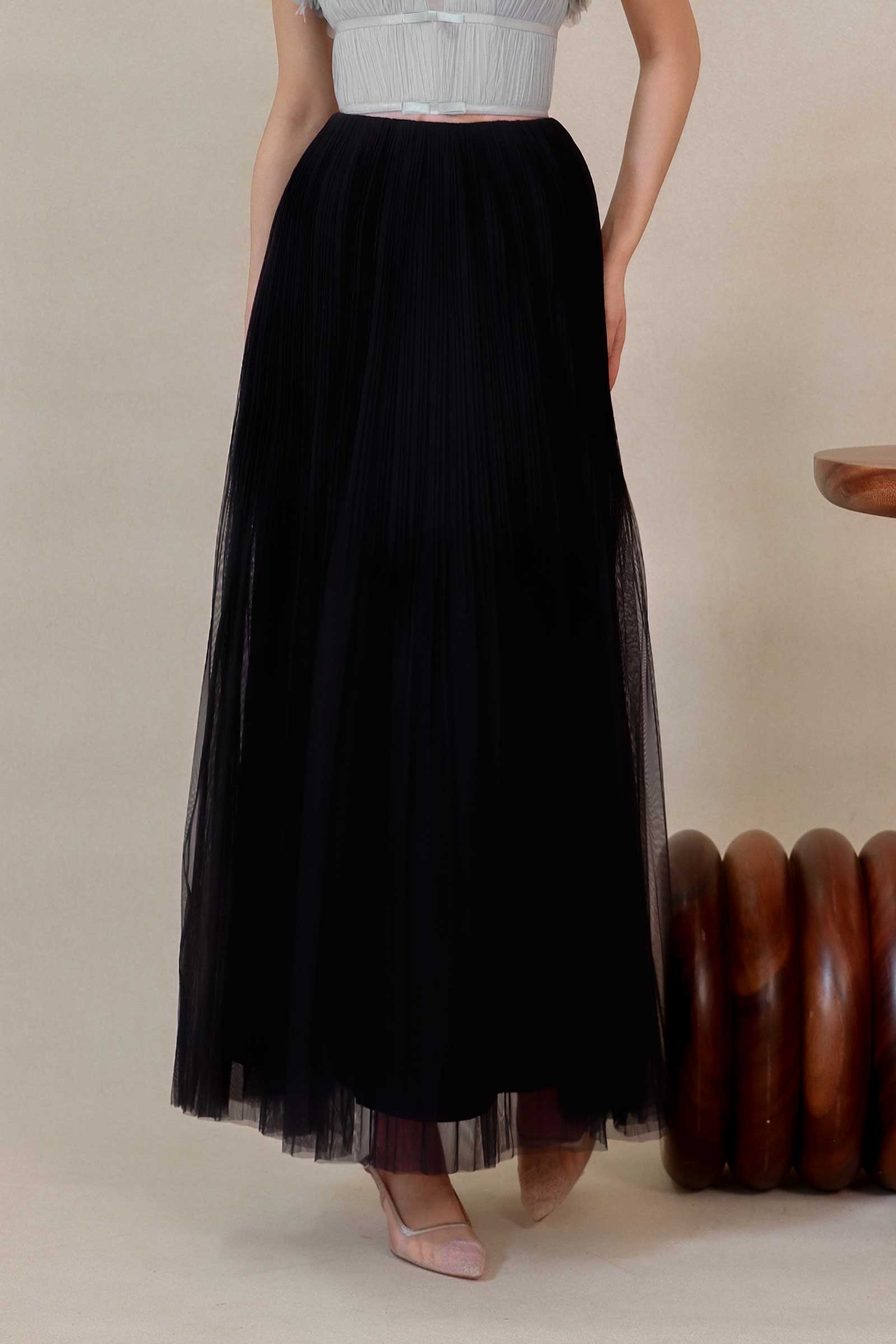 Diaveriale Tulle Skirt (Black)