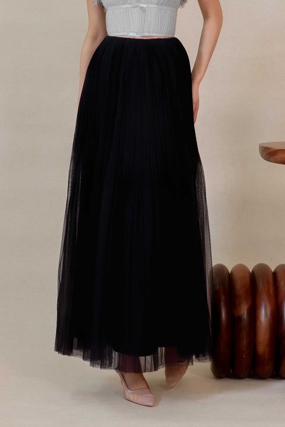 Diaveriale Tulle Skirt (Black)