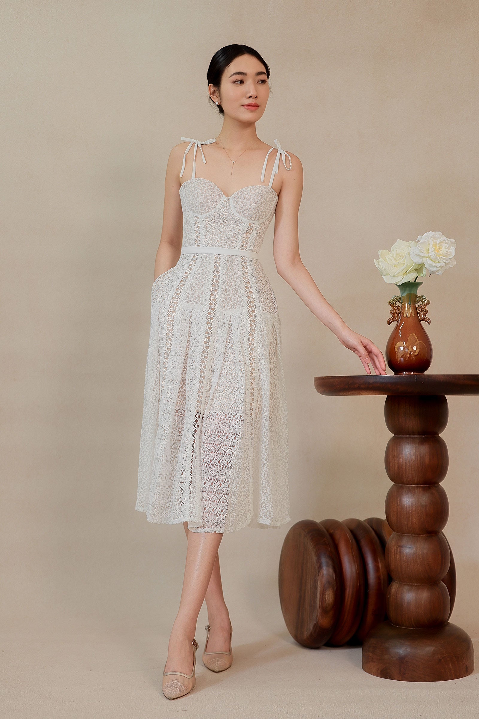 Dianelle Padded Dress (White)