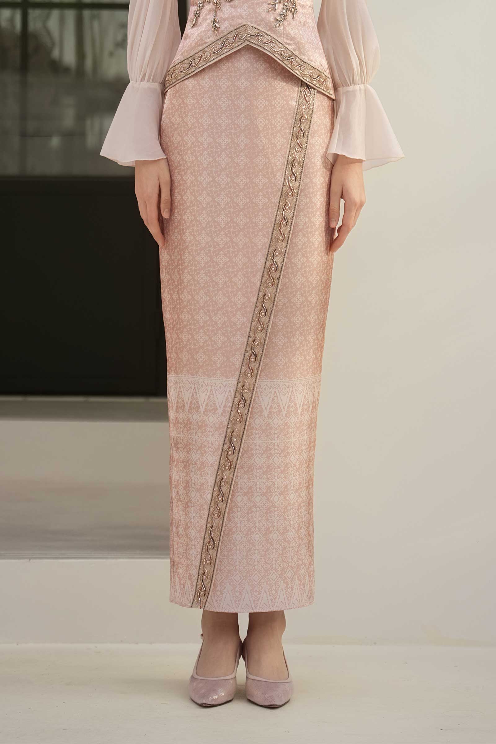 BACKORDER Puteri Kebaya Set (Camelia)