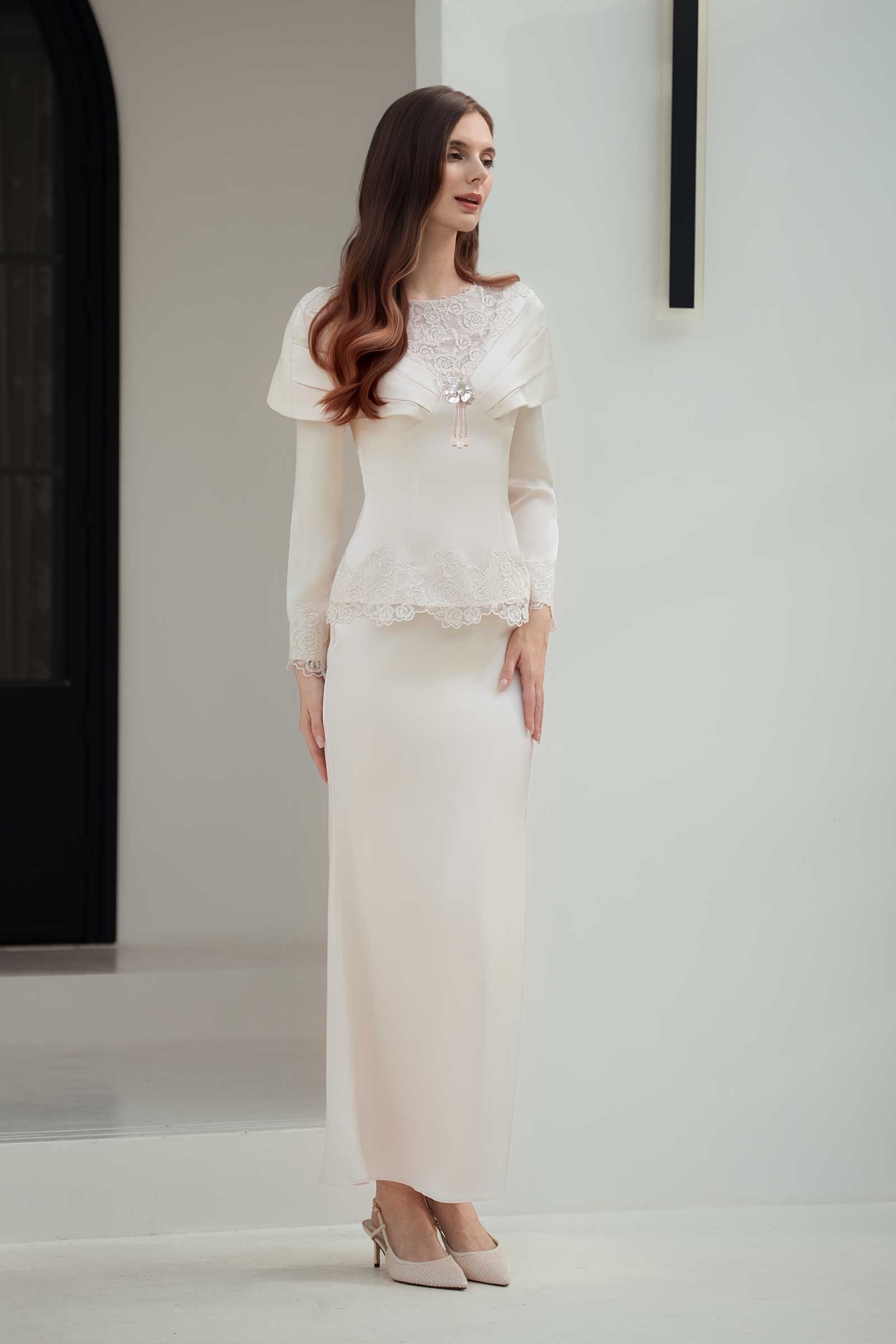 Rembulan Kebaya Top (Champagne)