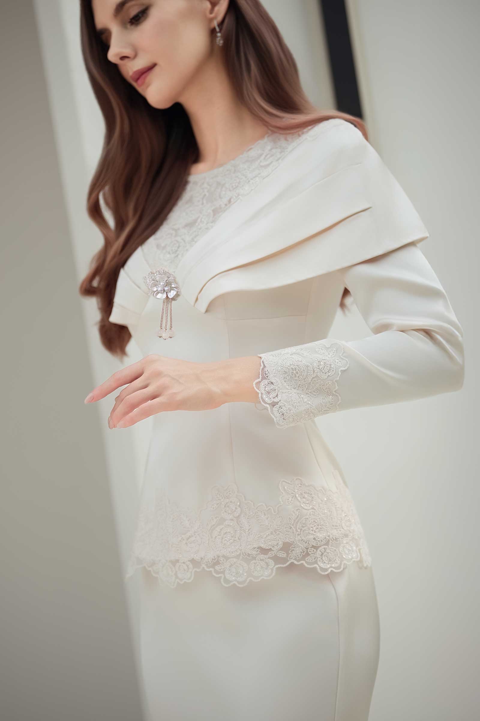 Rembulan Kebaya Set (Champagne)