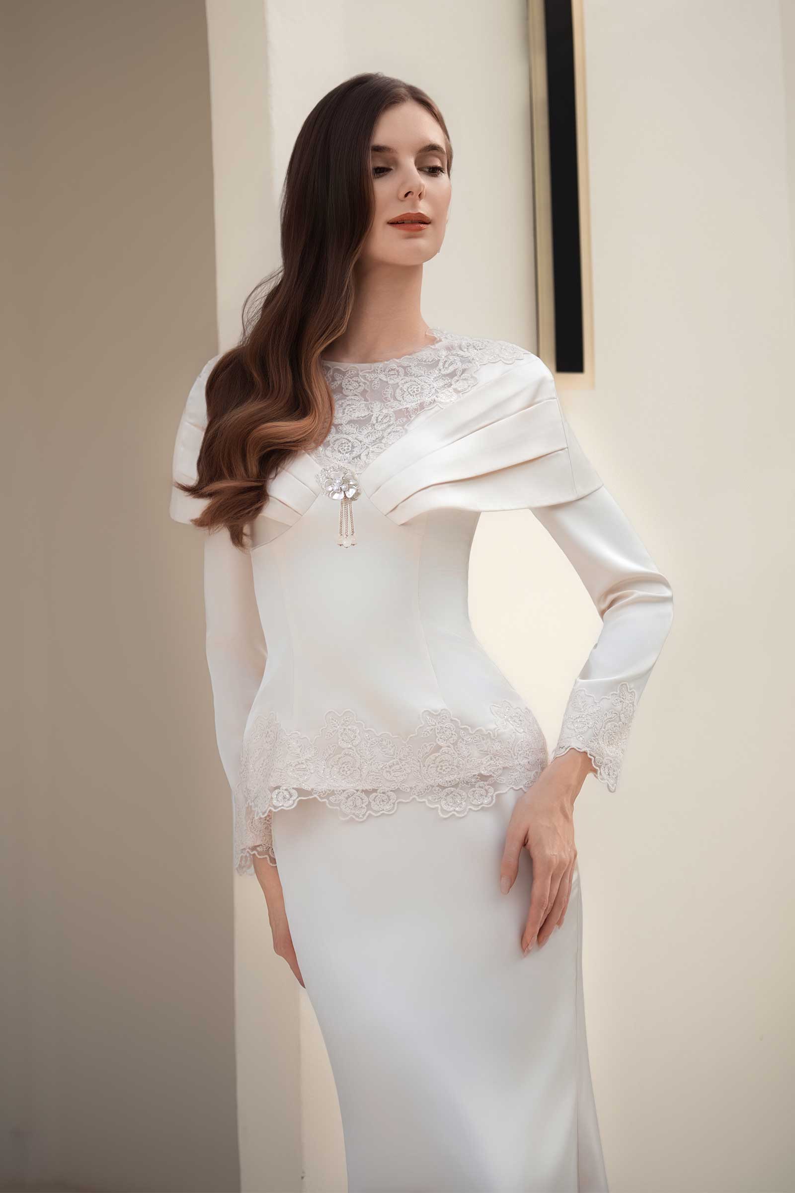 Rembulan Kebaya Top (Champagne)