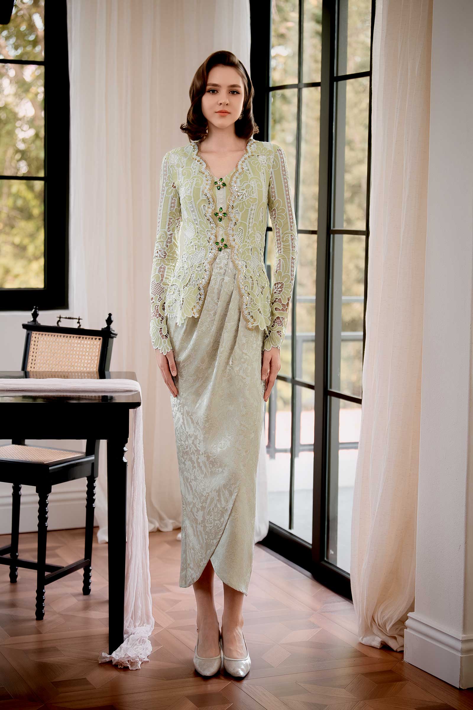 BACKORDER Seroja Kebaya Top (Sage)