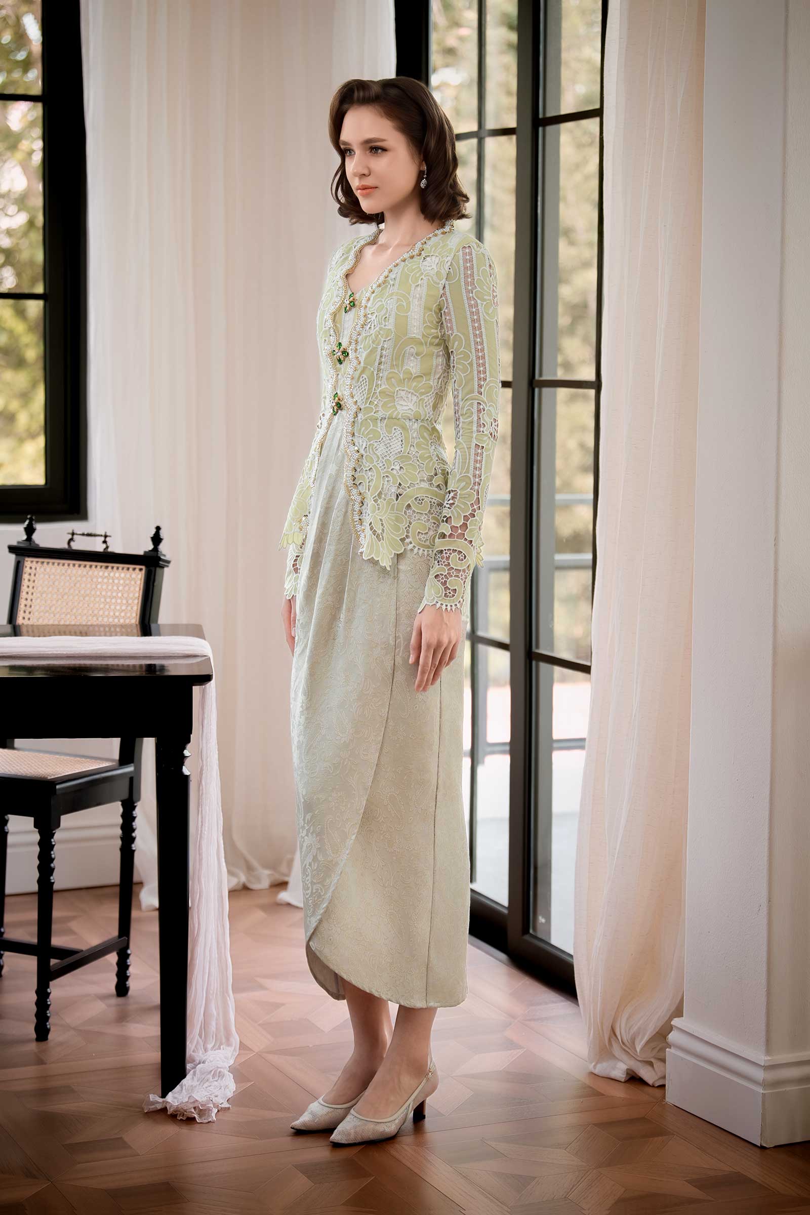 BACKORDER Seroja Kebaya Top (Sage)