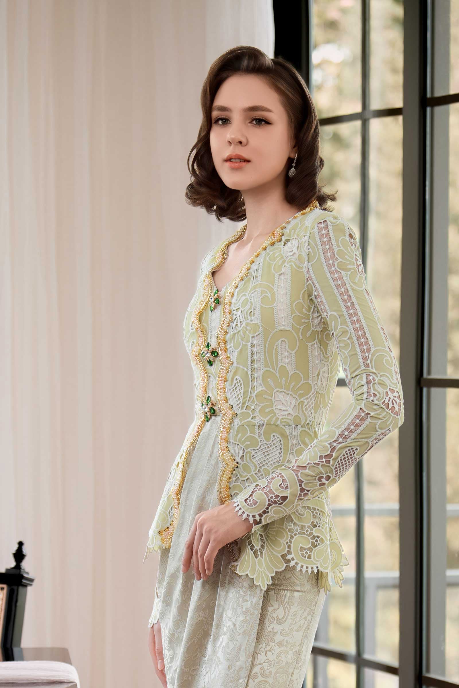 BACKORDER Seroja Kebaya Set (Sage)