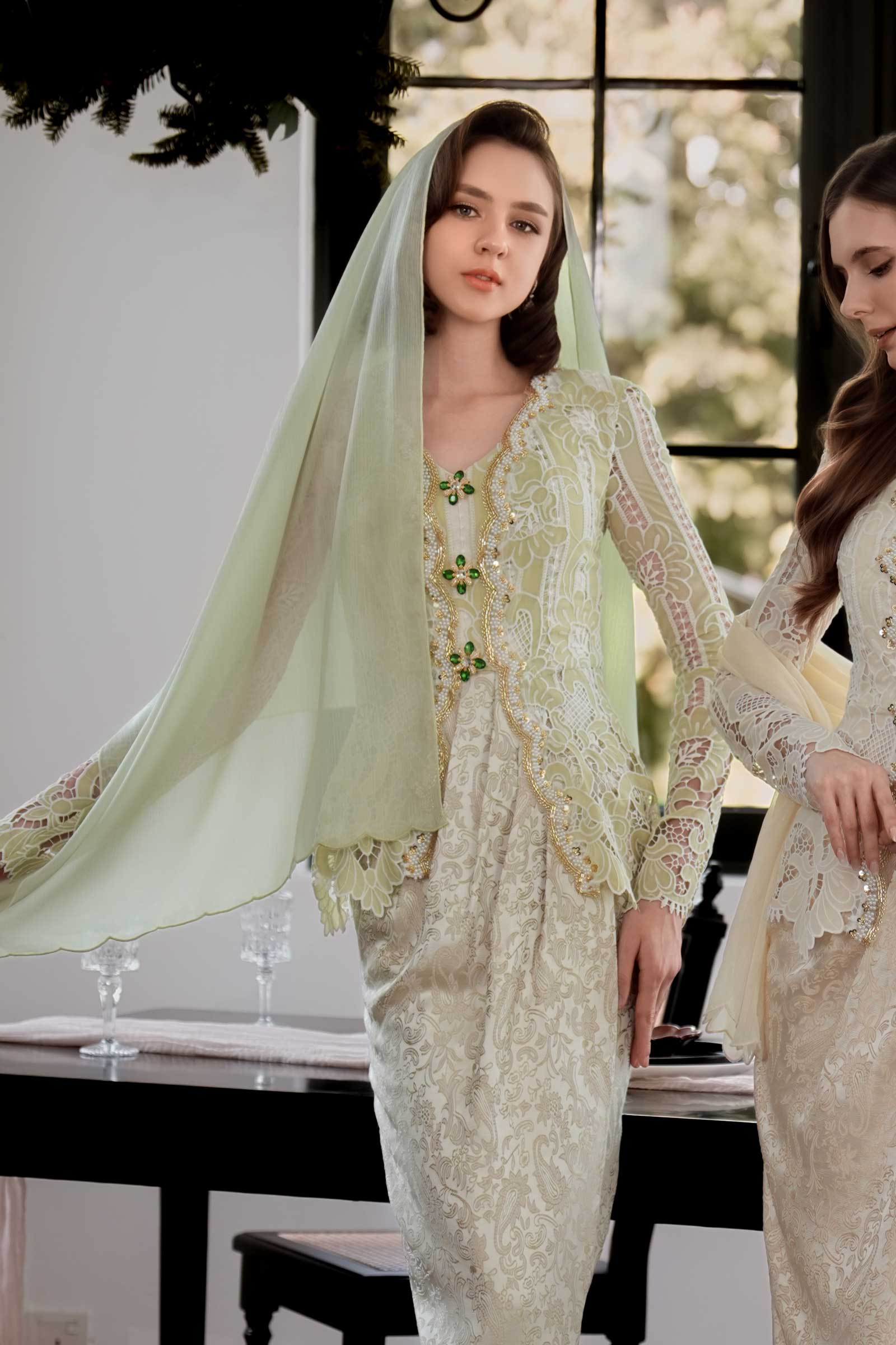 BACKORDER Seroja Kebaya Top (Sage)