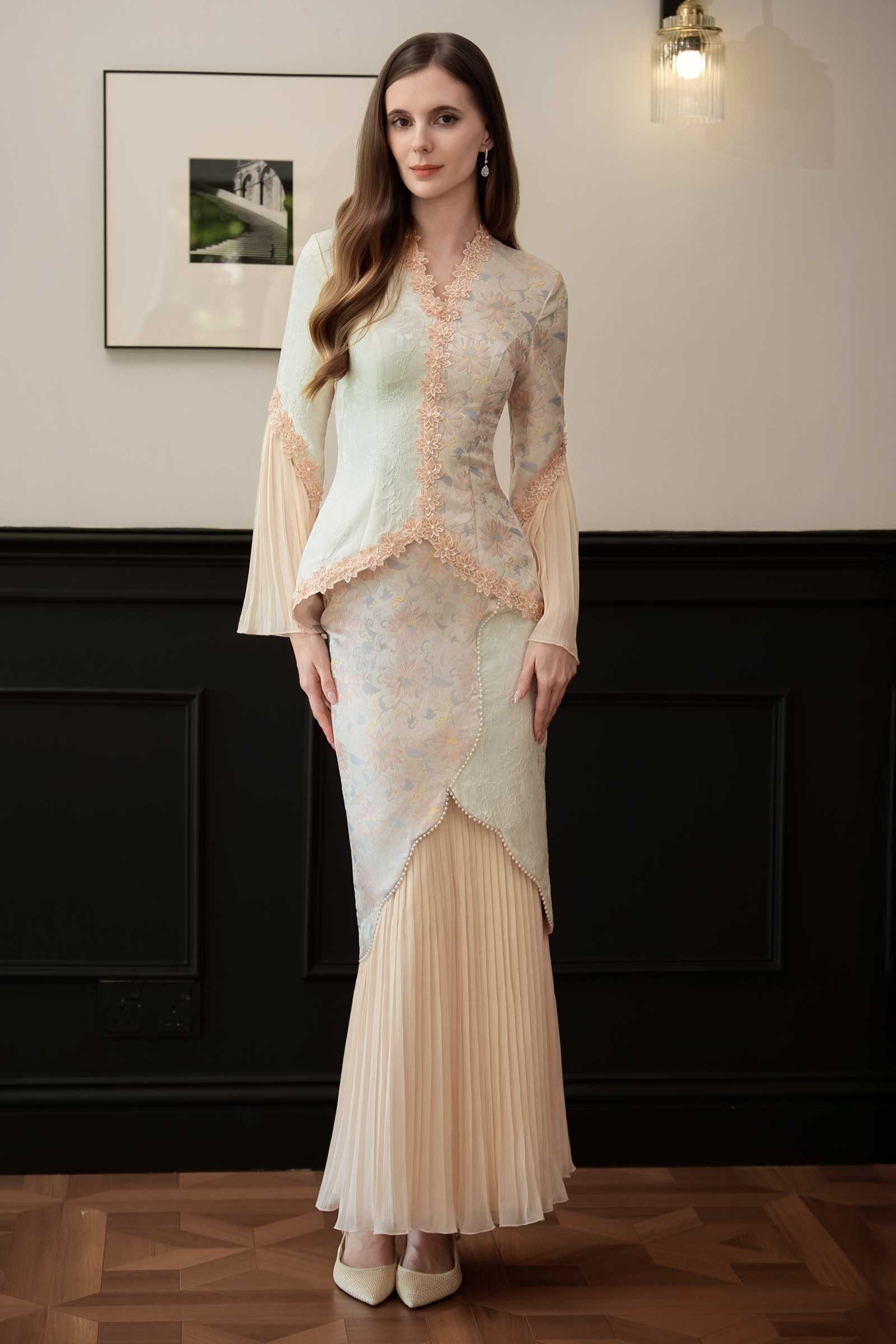 Niessa Kebaya Top (Rose)