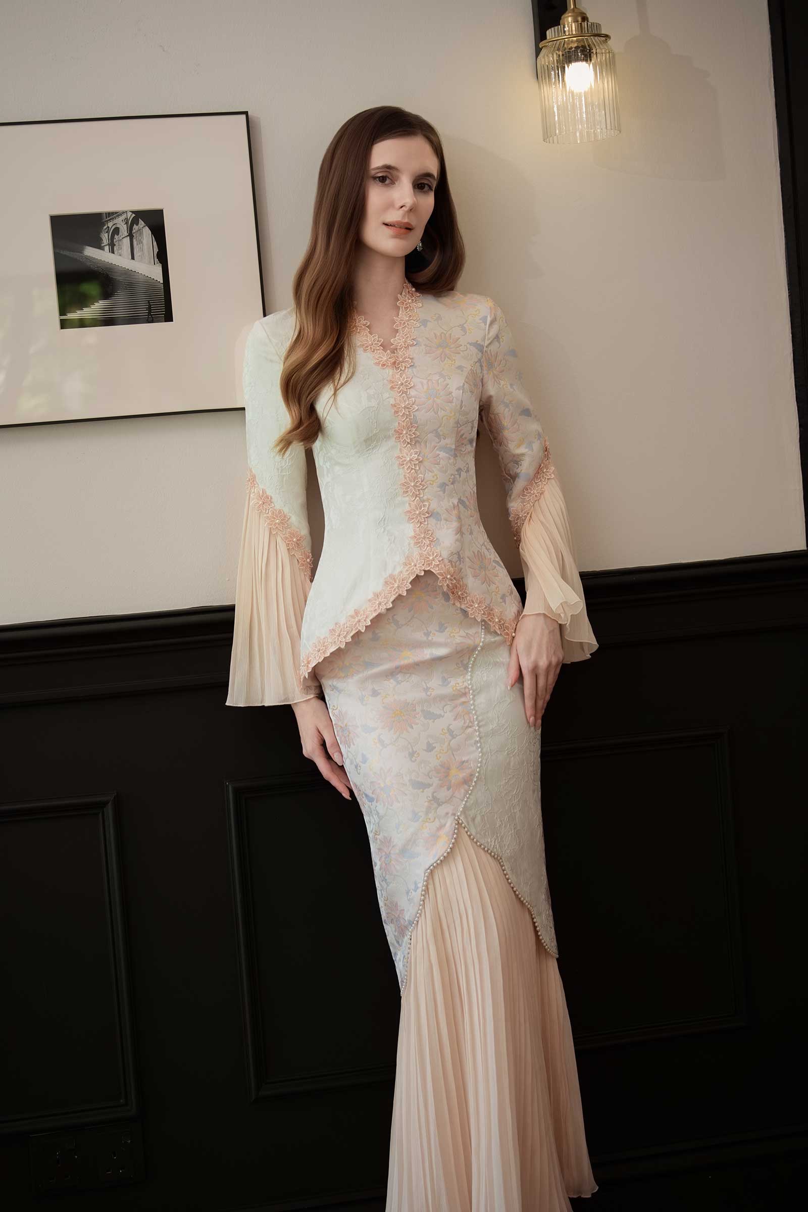 Niessa Kebaya Top (Rose)