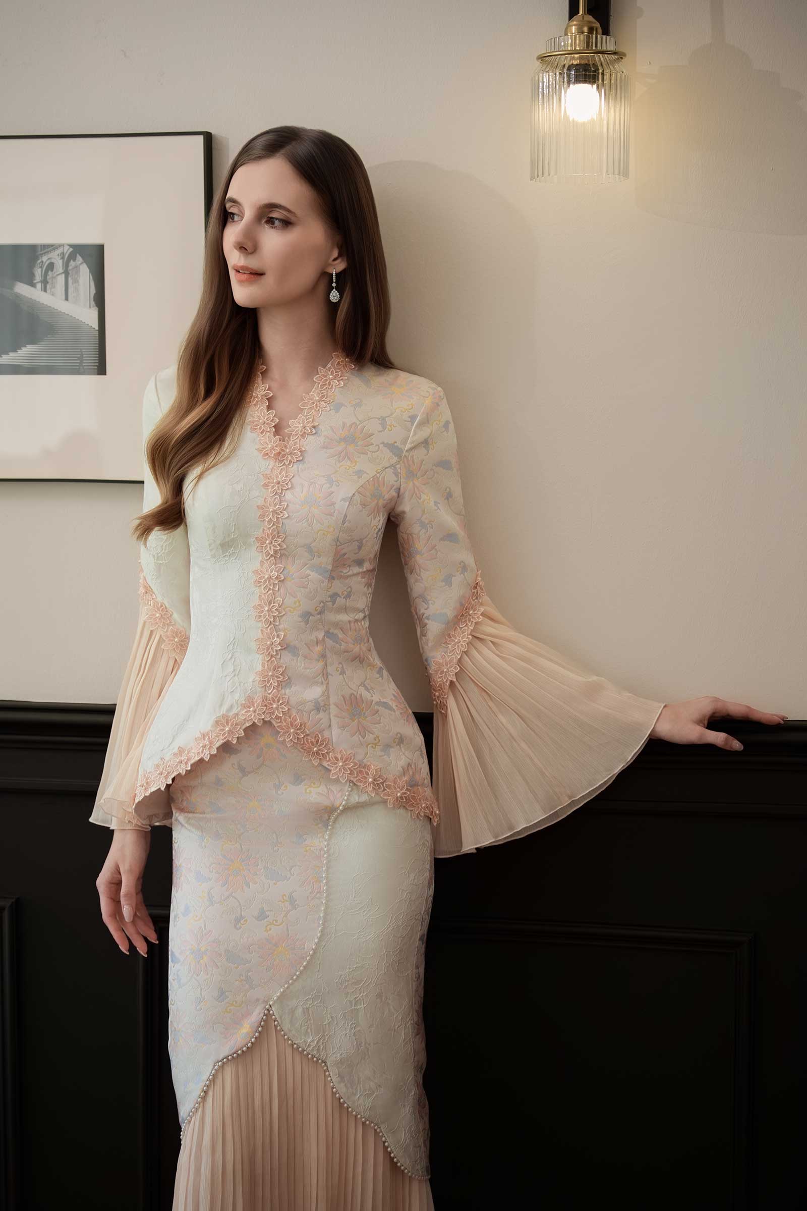 Niessa Kebaya Top (Rose)