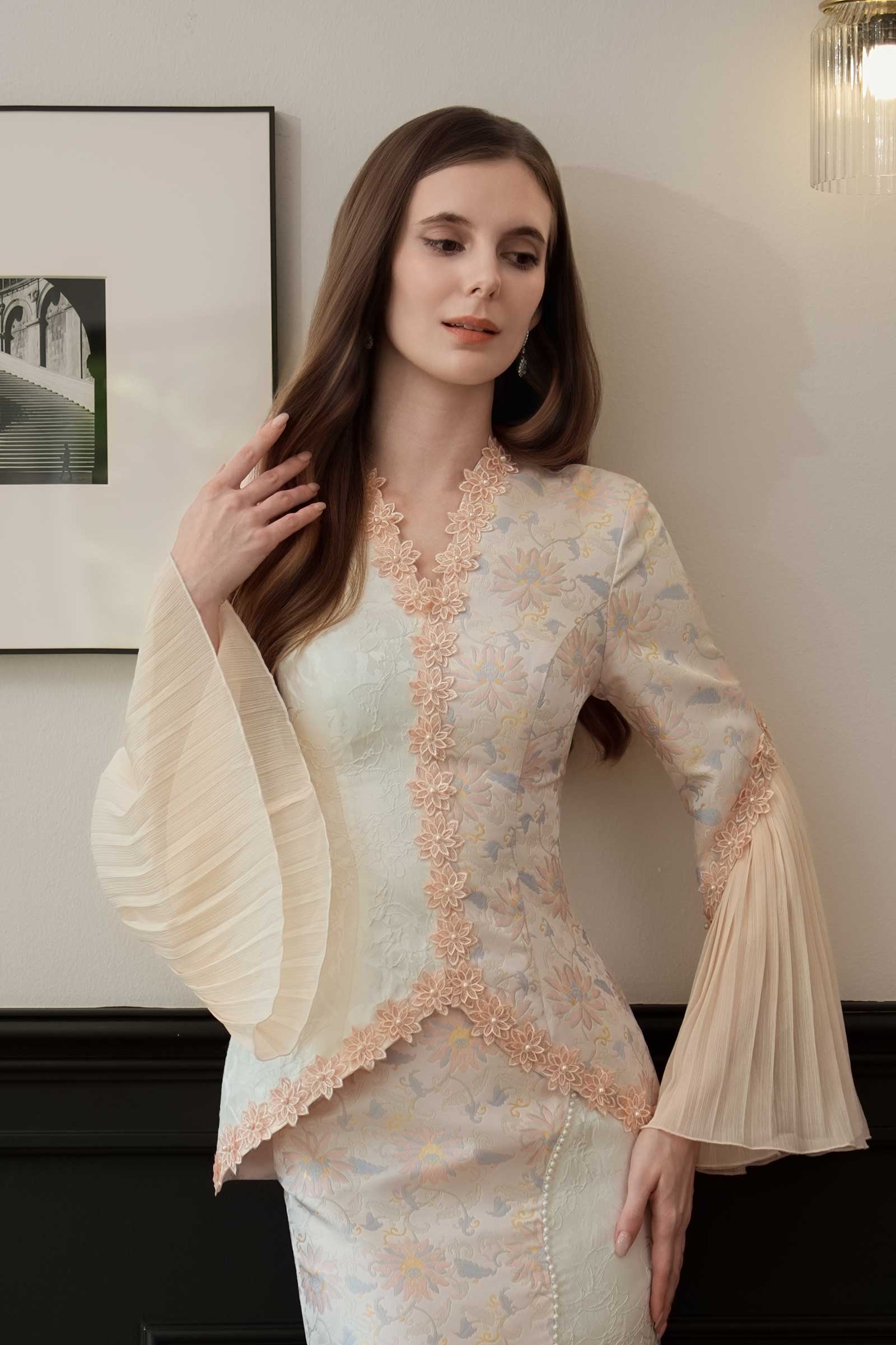 Niessa Kebaya Set (Rose)