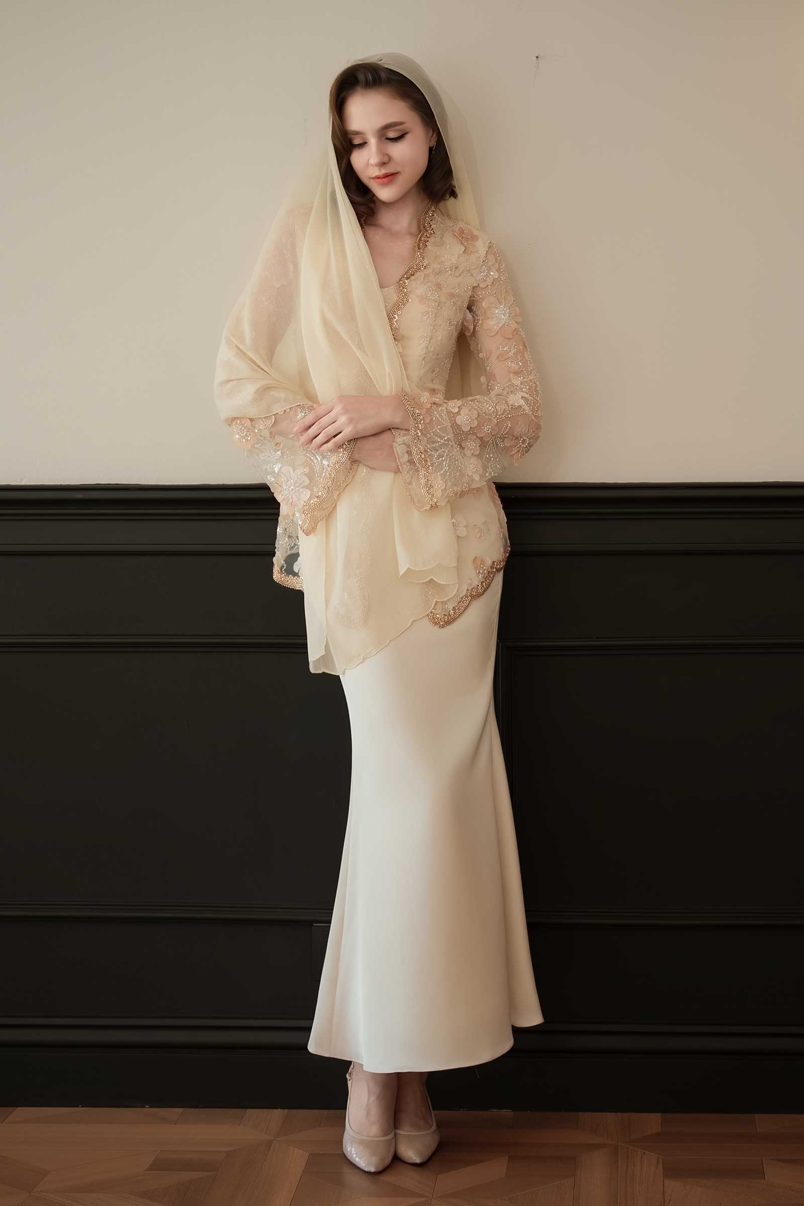 Mahsuri Classic Kebaya Set