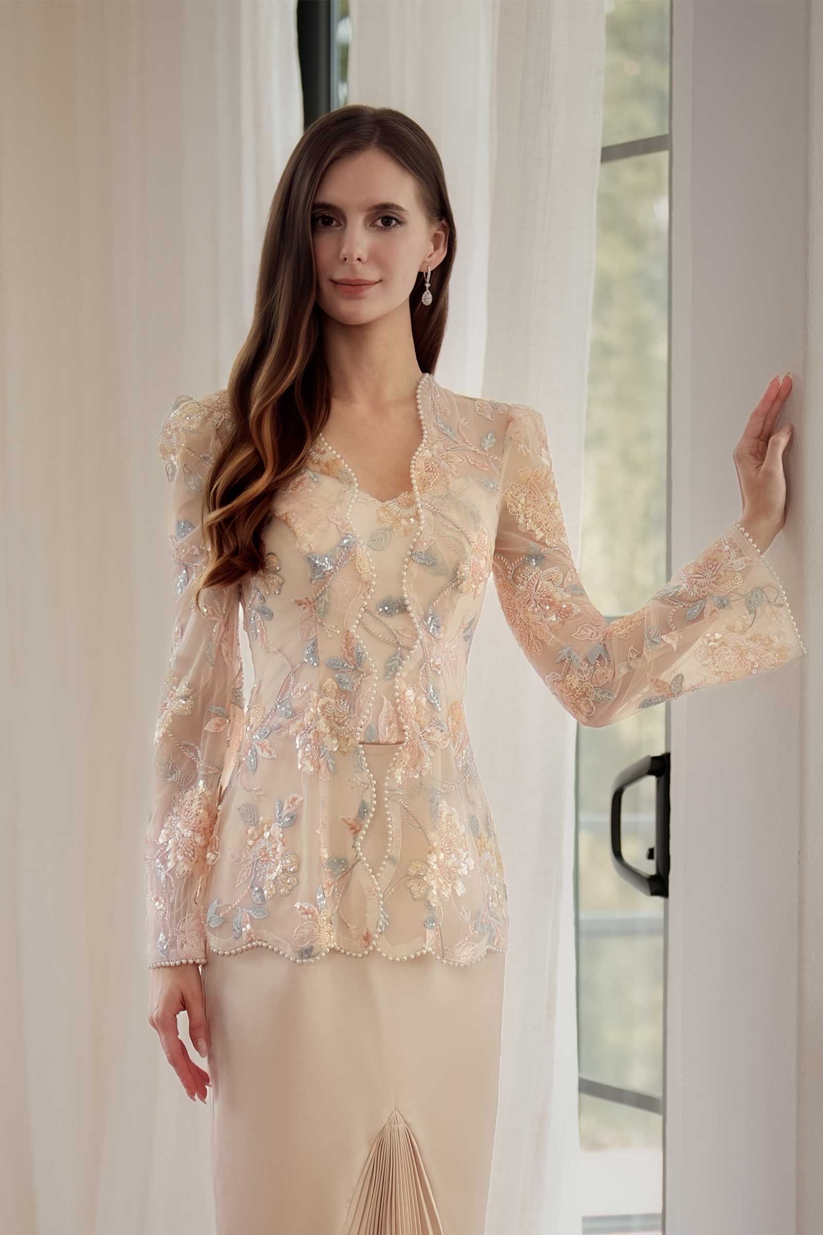 Thea Kebaya Top (Blush Petal)