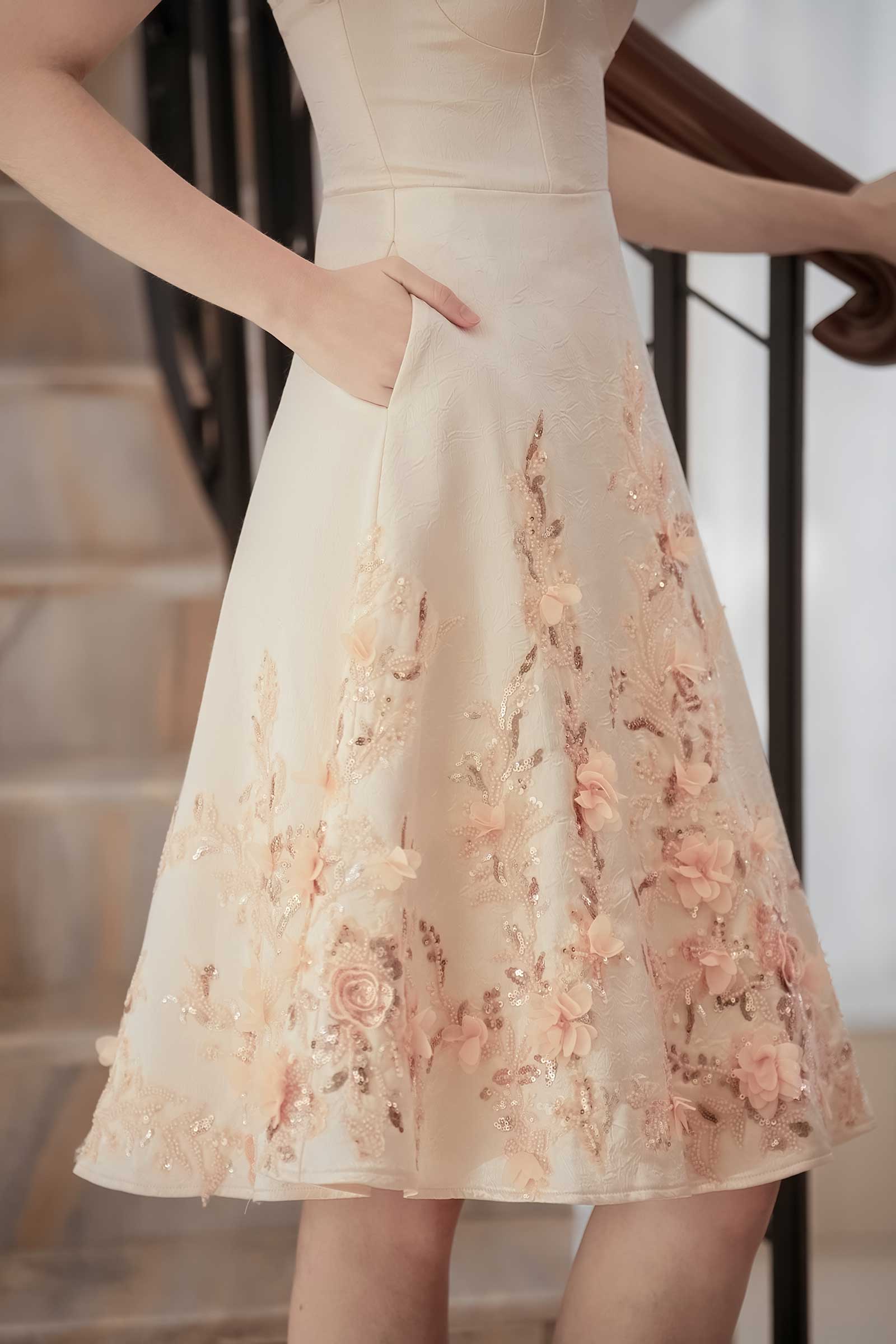 Camelia Dress (Champagne)