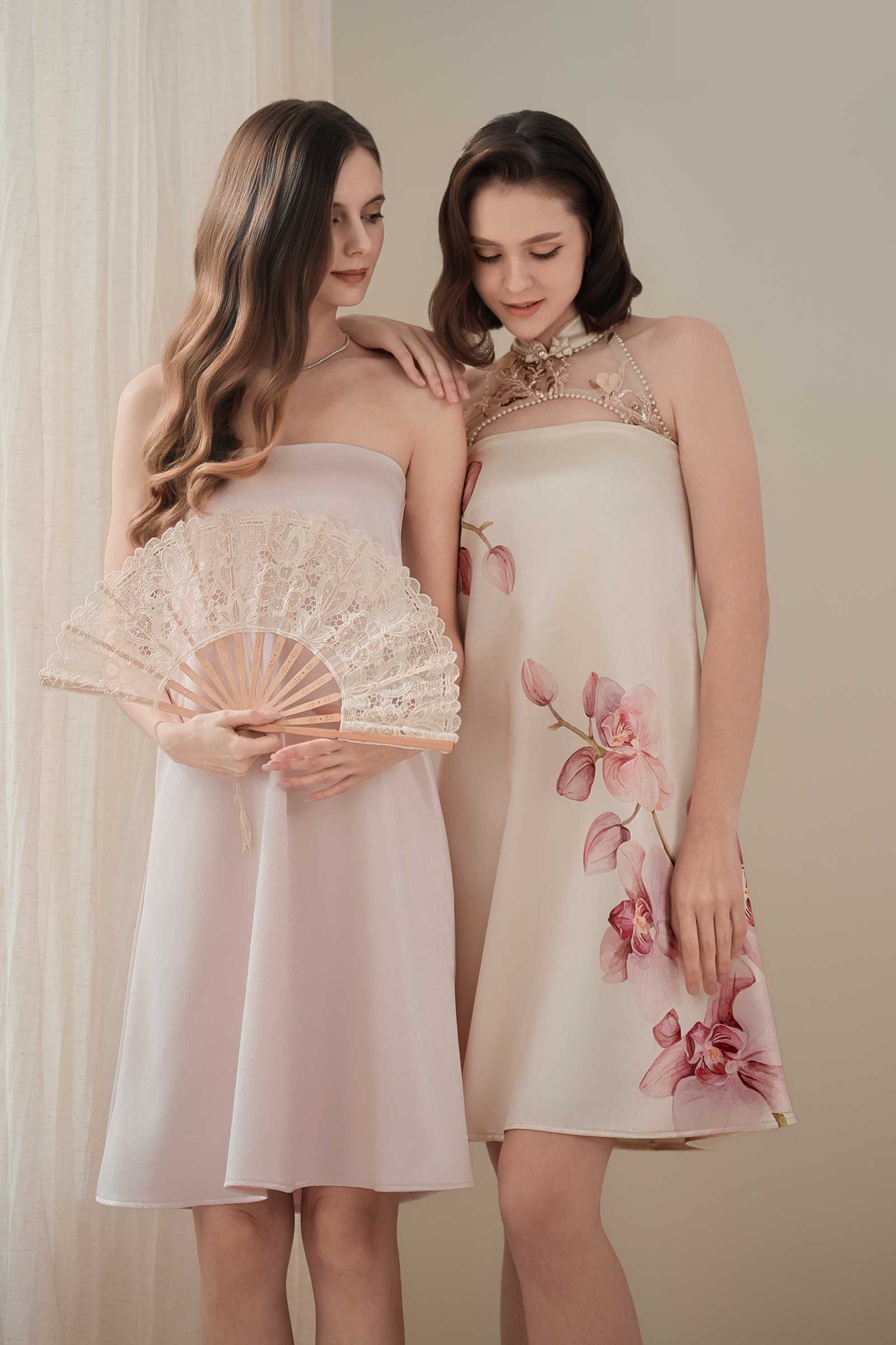 Phalaenora Dress (Champagne)