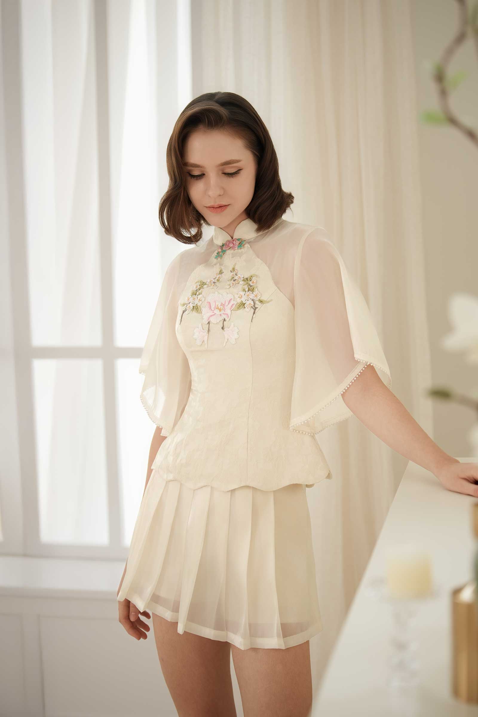 Ethereal Qipao Top (Cream)