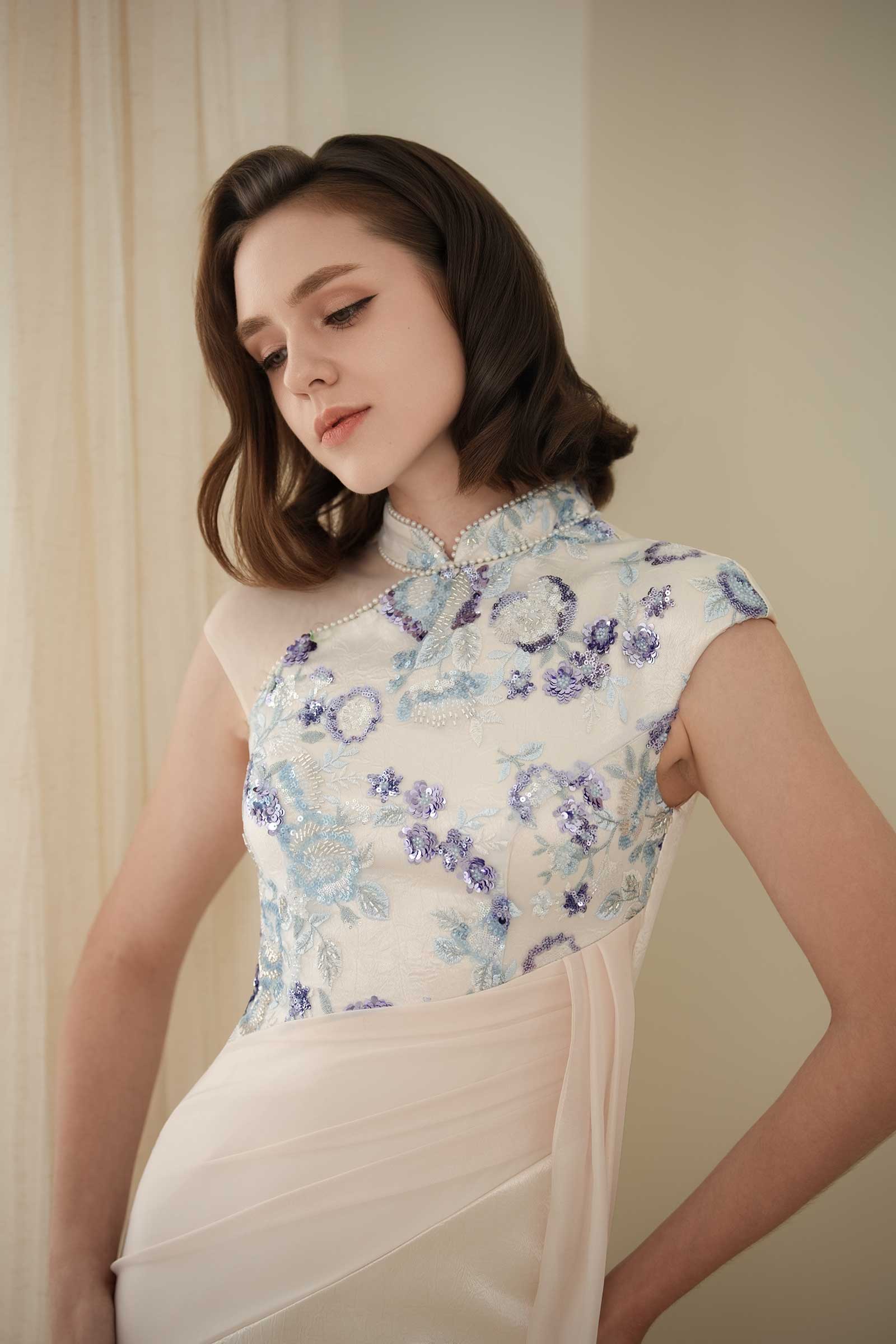 Zhu En Qipao (Blue Sequins)
