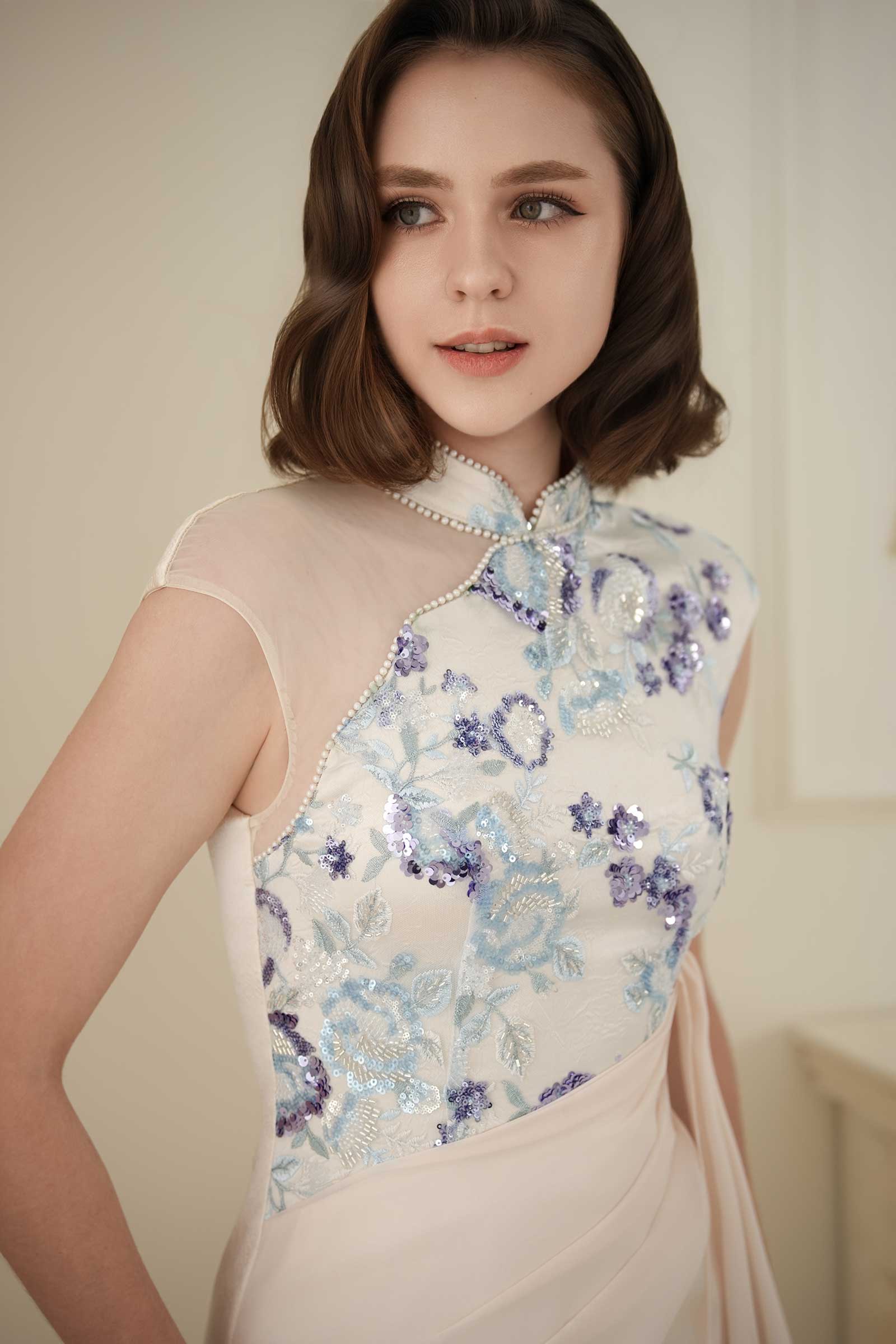 Zhu En Qipao (Blue Sequins)