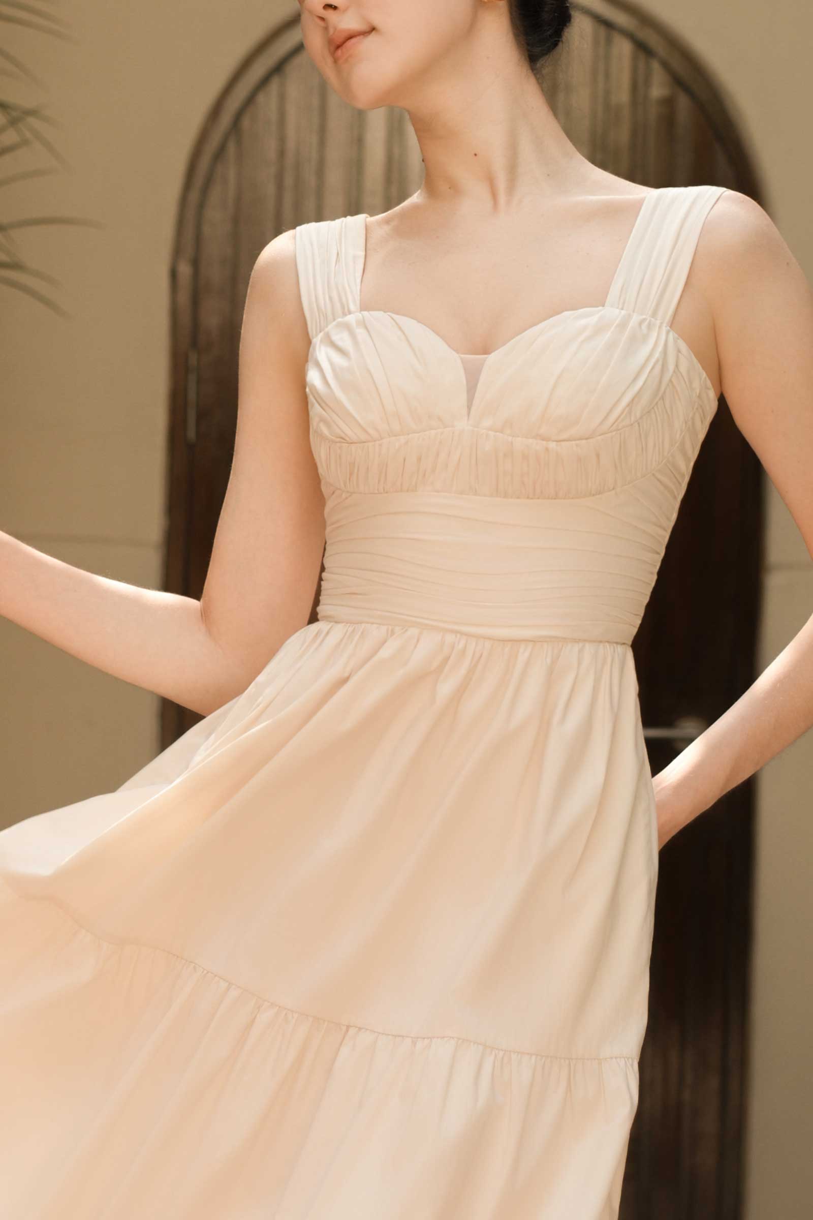 Damiecaq Padded Sundress (Cream)