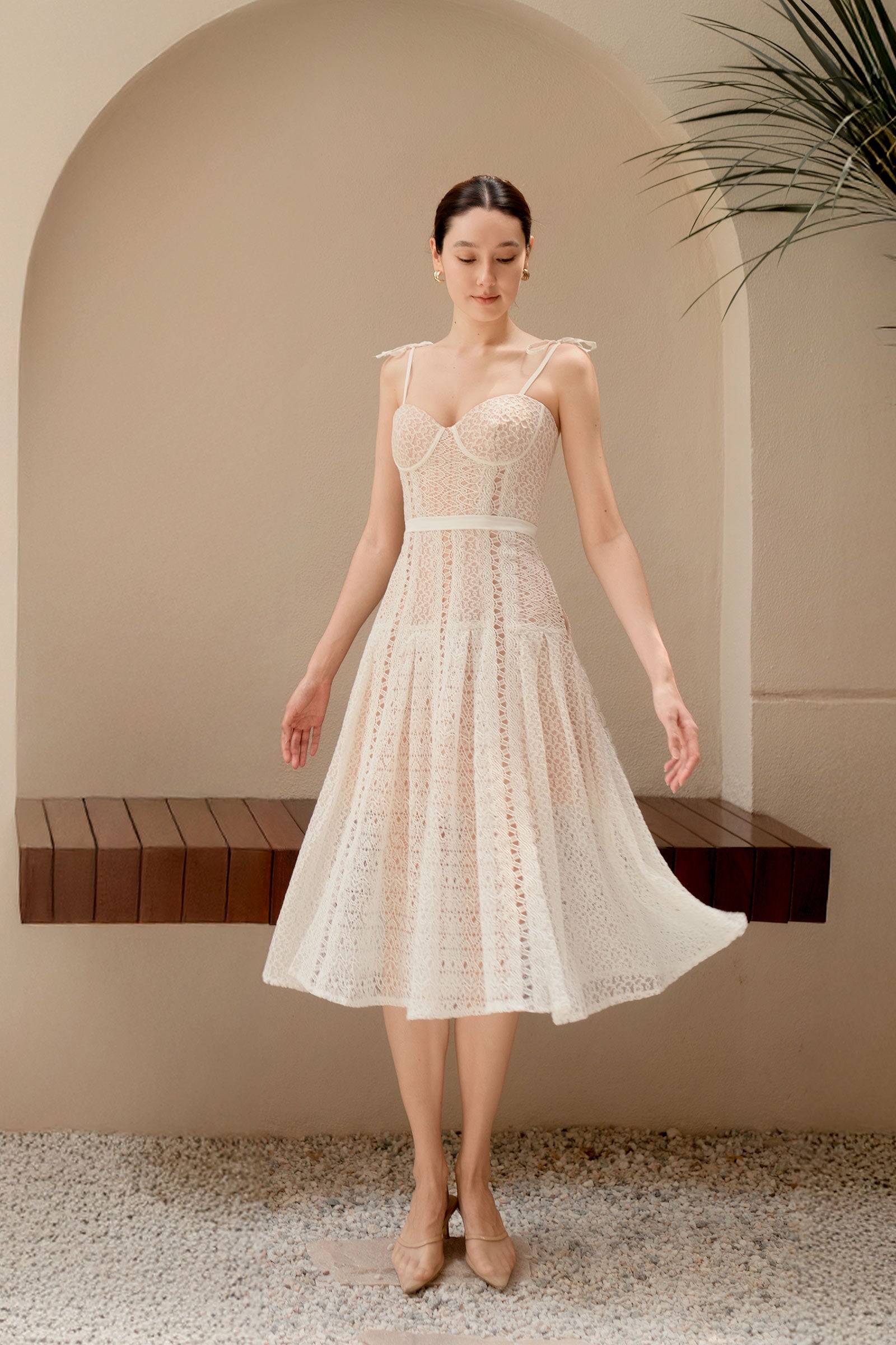 Dianelle Padded Dress (White)