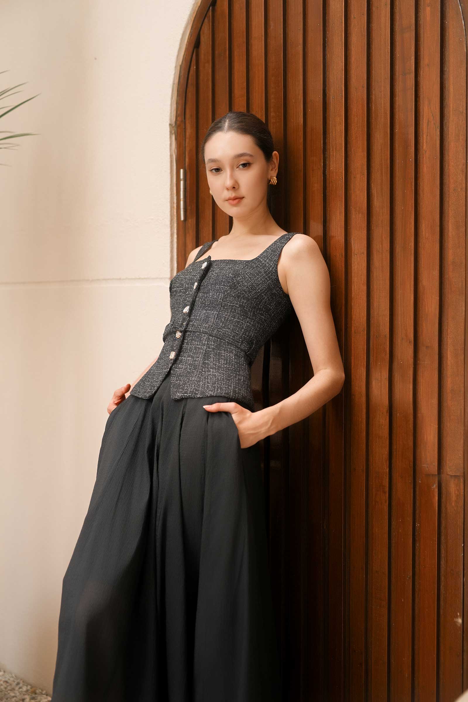 Duvere Tweed Top (Black)