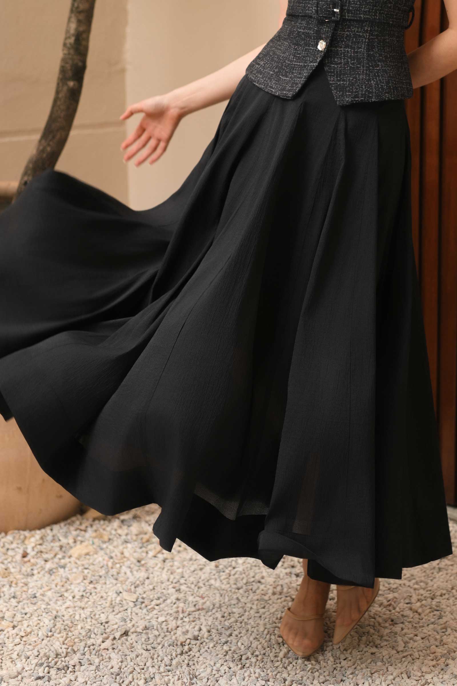 Dalaire Organza Skirt (Black)