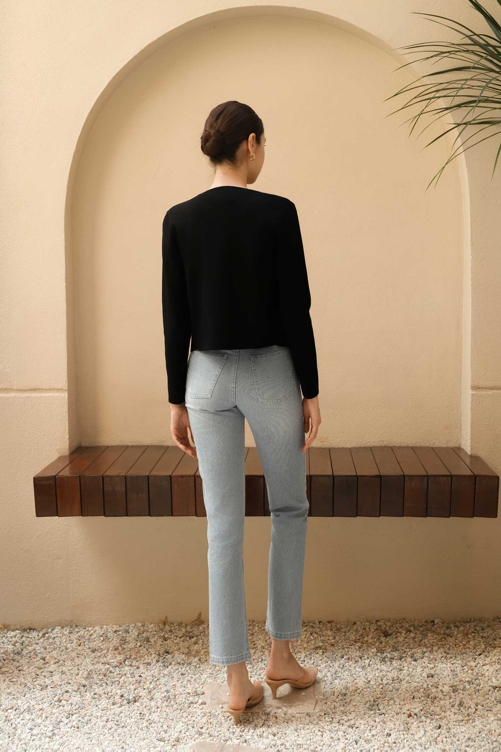 Dasiene Knit Cardigan (Black)