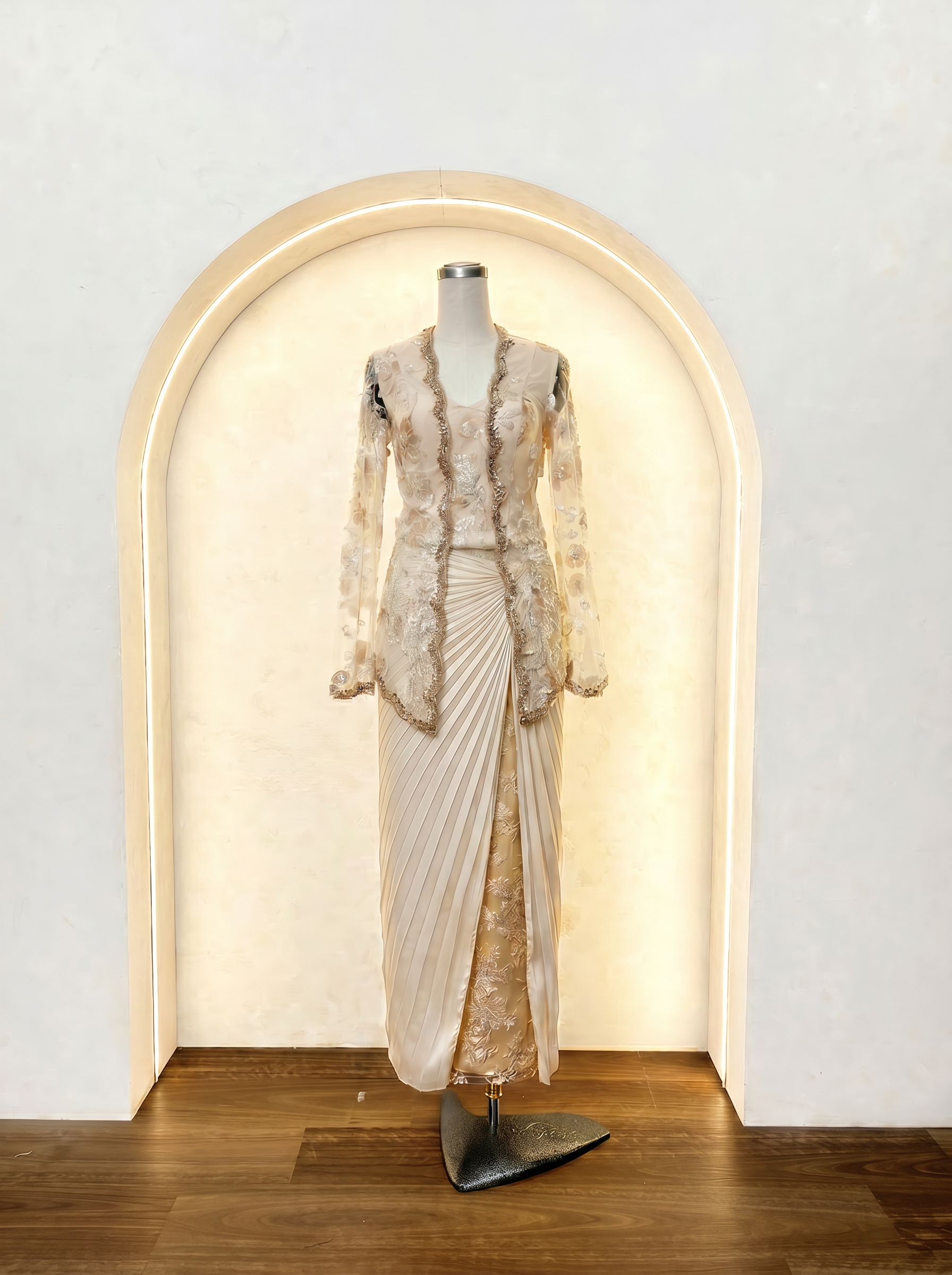 BACKORDER Mahsuri Kebaya Set (NEW VERSION)