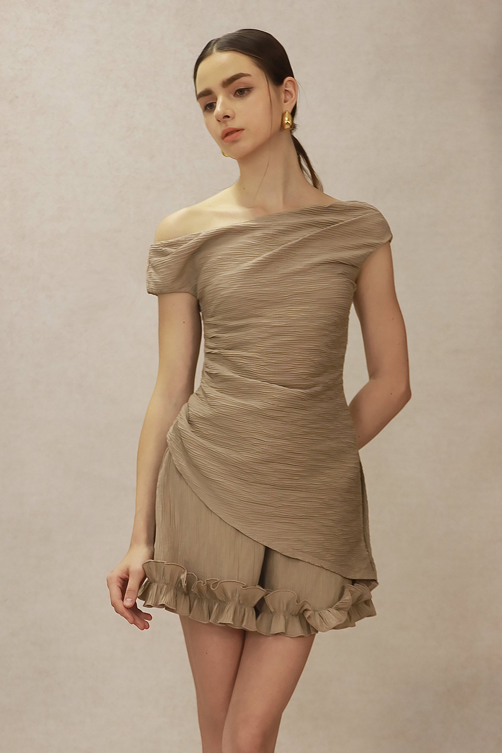 Liora Drape Top (Mocha)