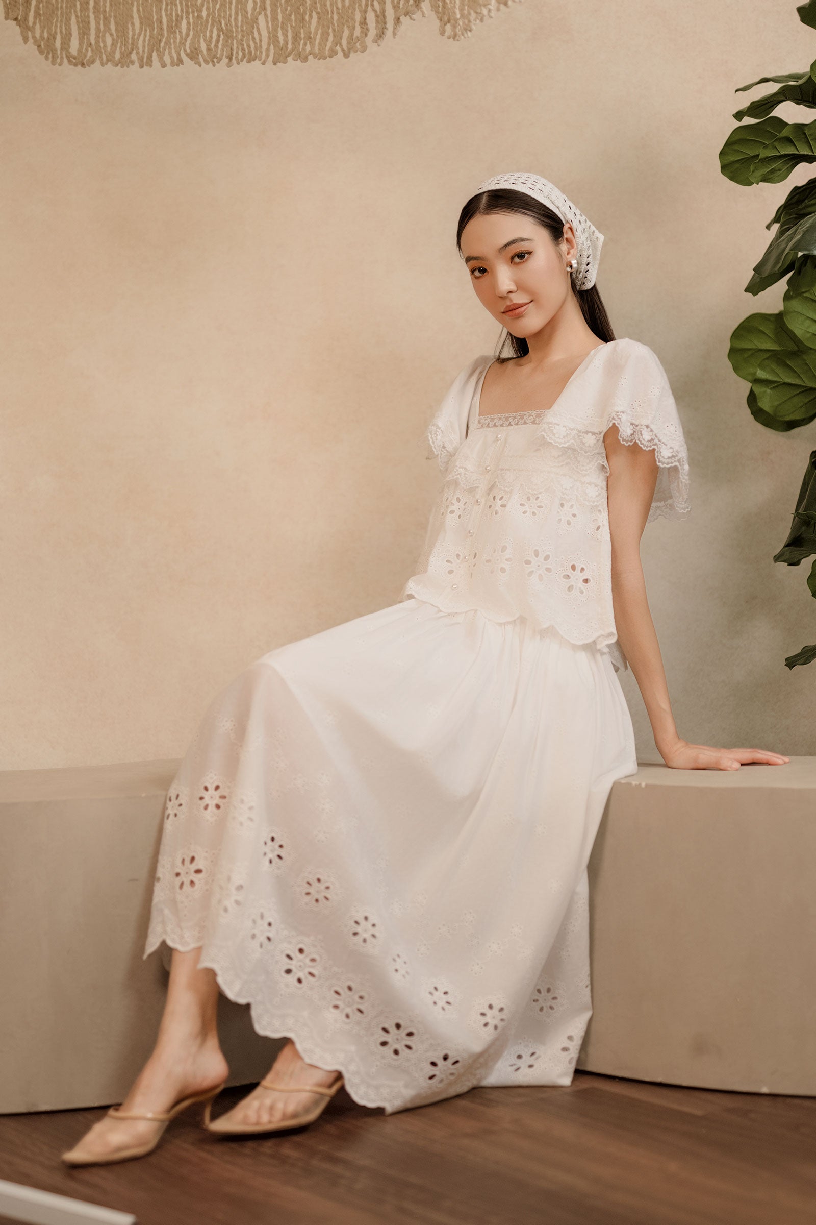 Solène Broderie Top (White)
