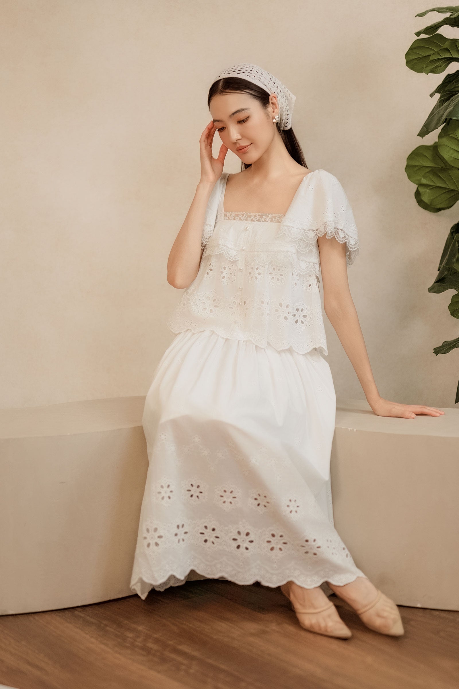 Solène Broderie Skirt (White)