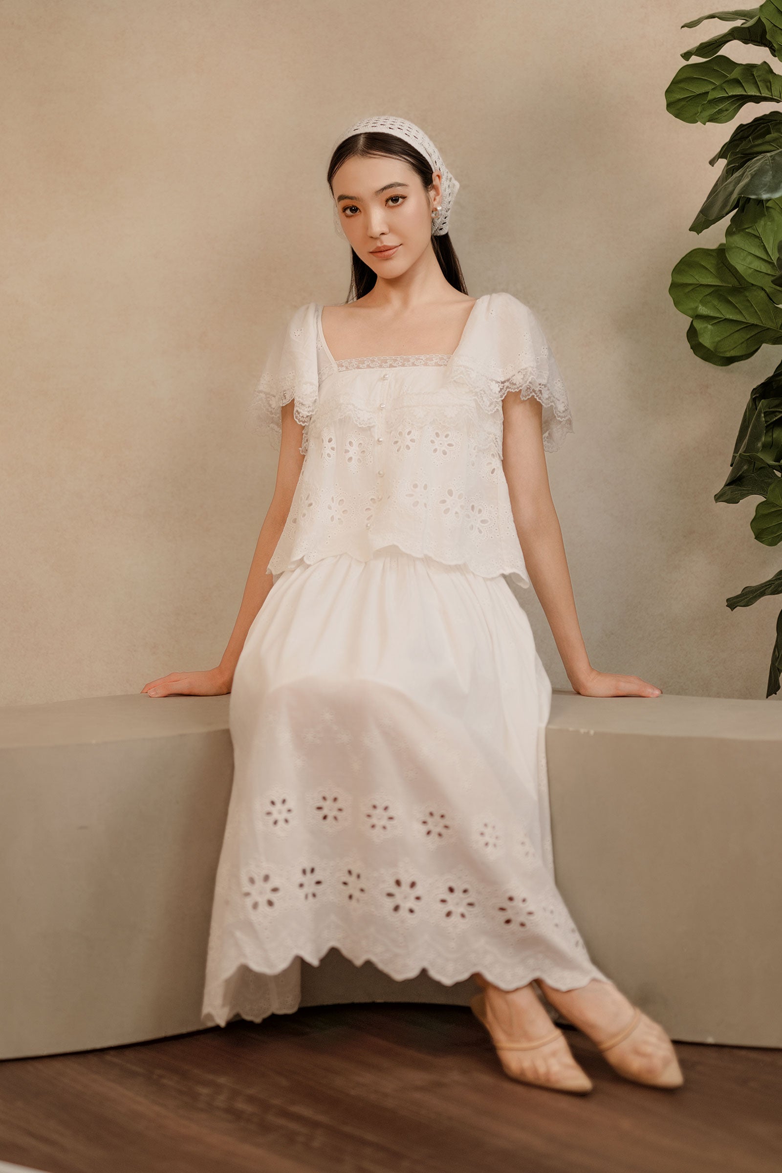 Solène Broderie Skirt (White)