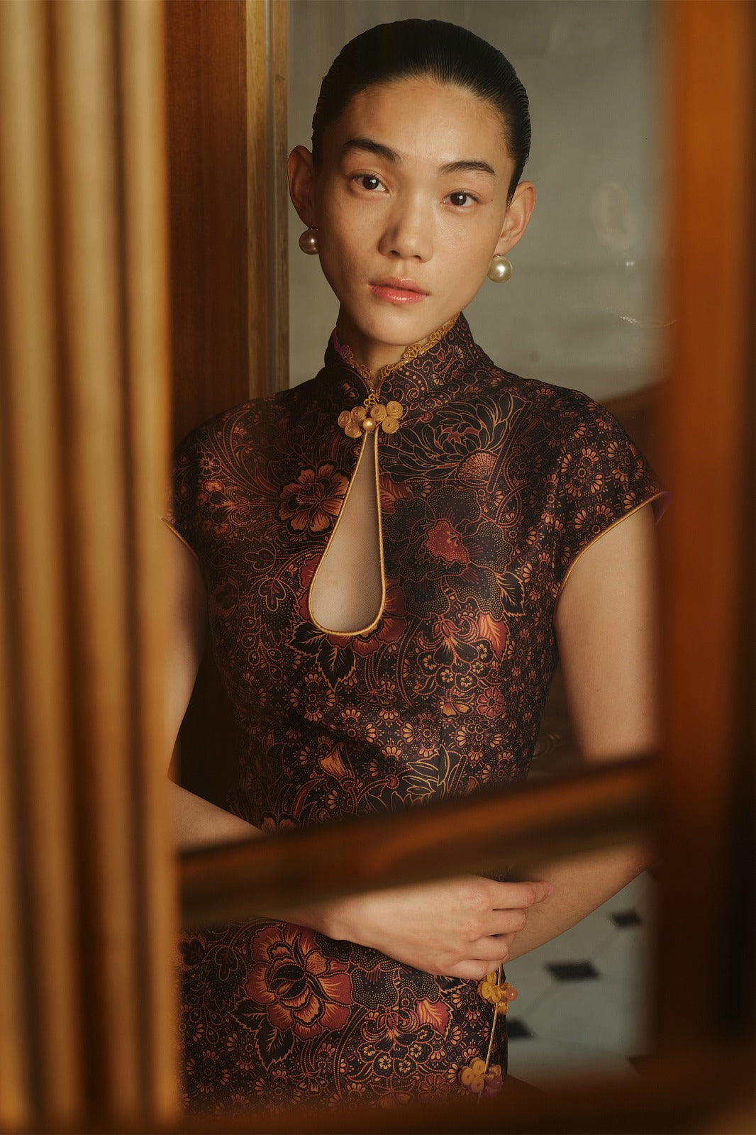 Liuya Qipao (Saffron)