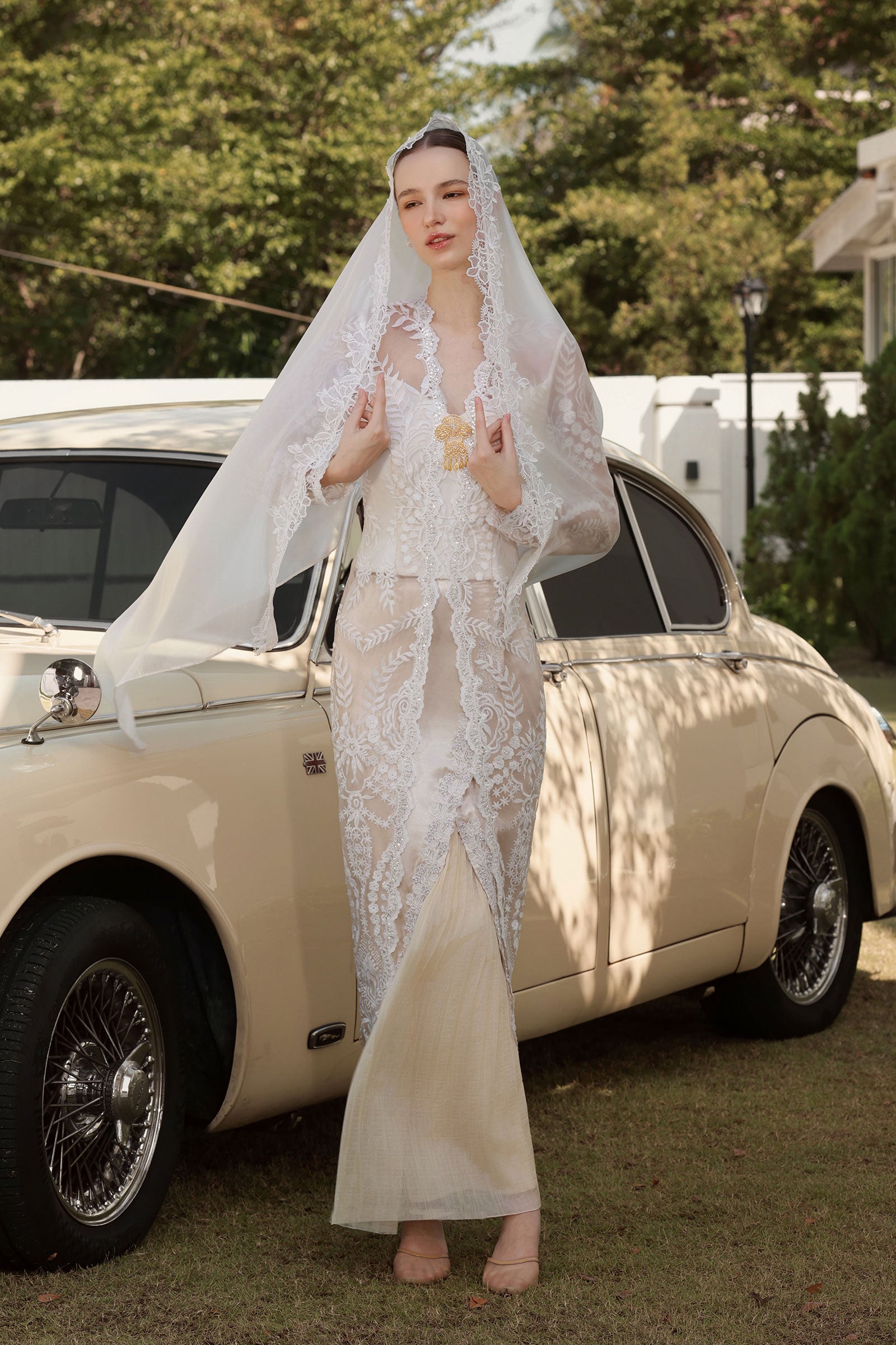Amour Kebaya Set (Champagne)