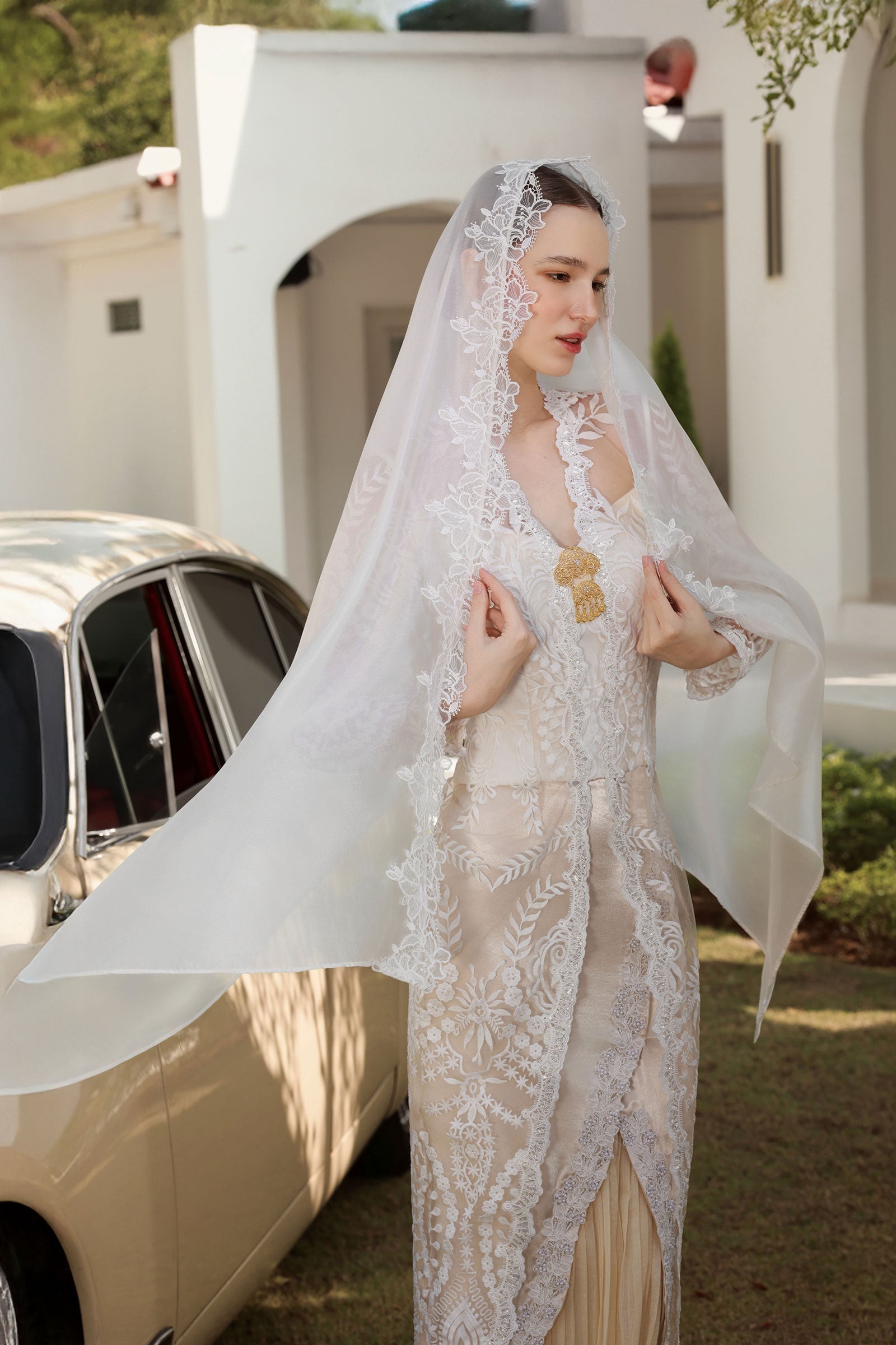 Amour Kebaya Set (Champagne)