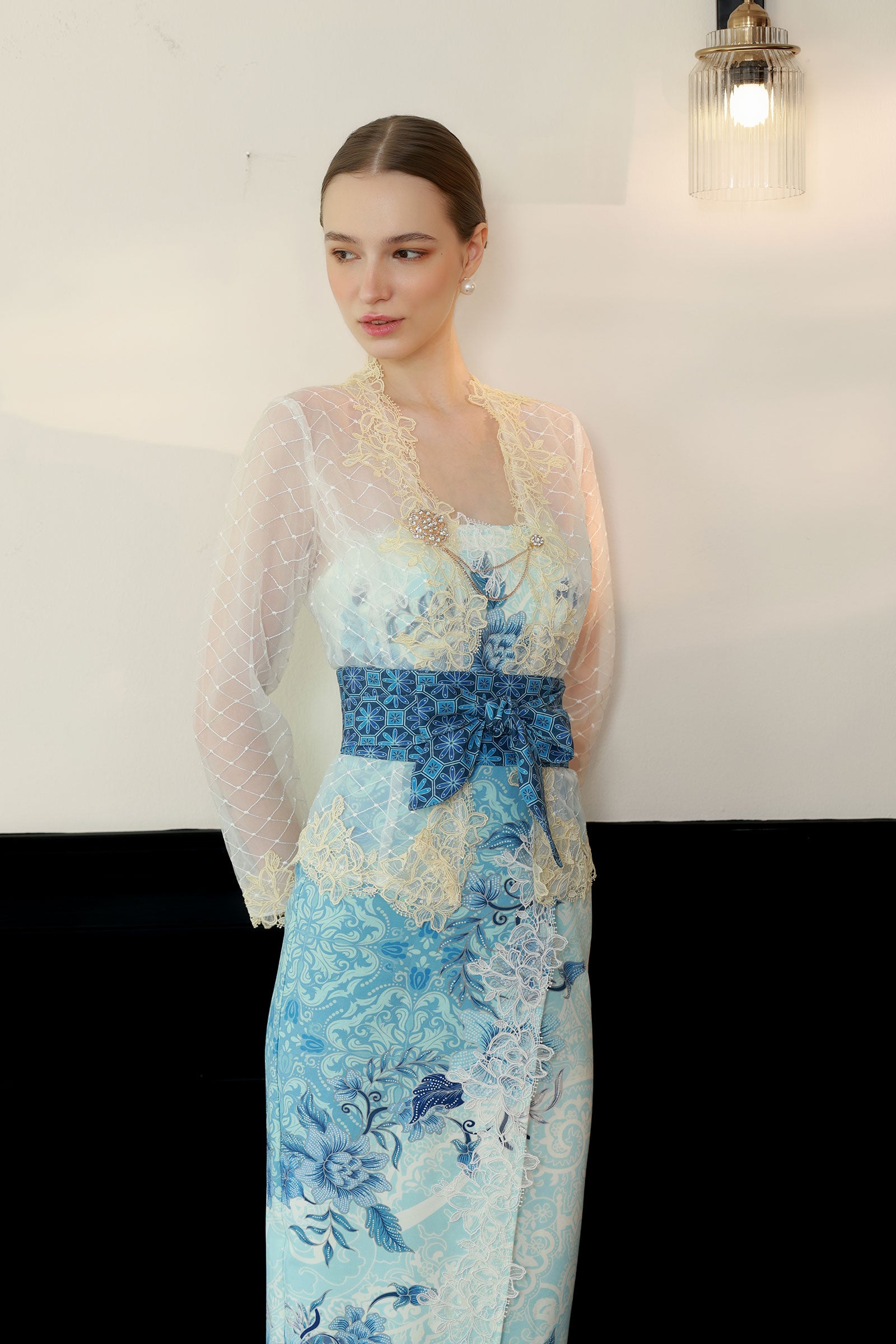 Celinea Kebaya Set (Blue)