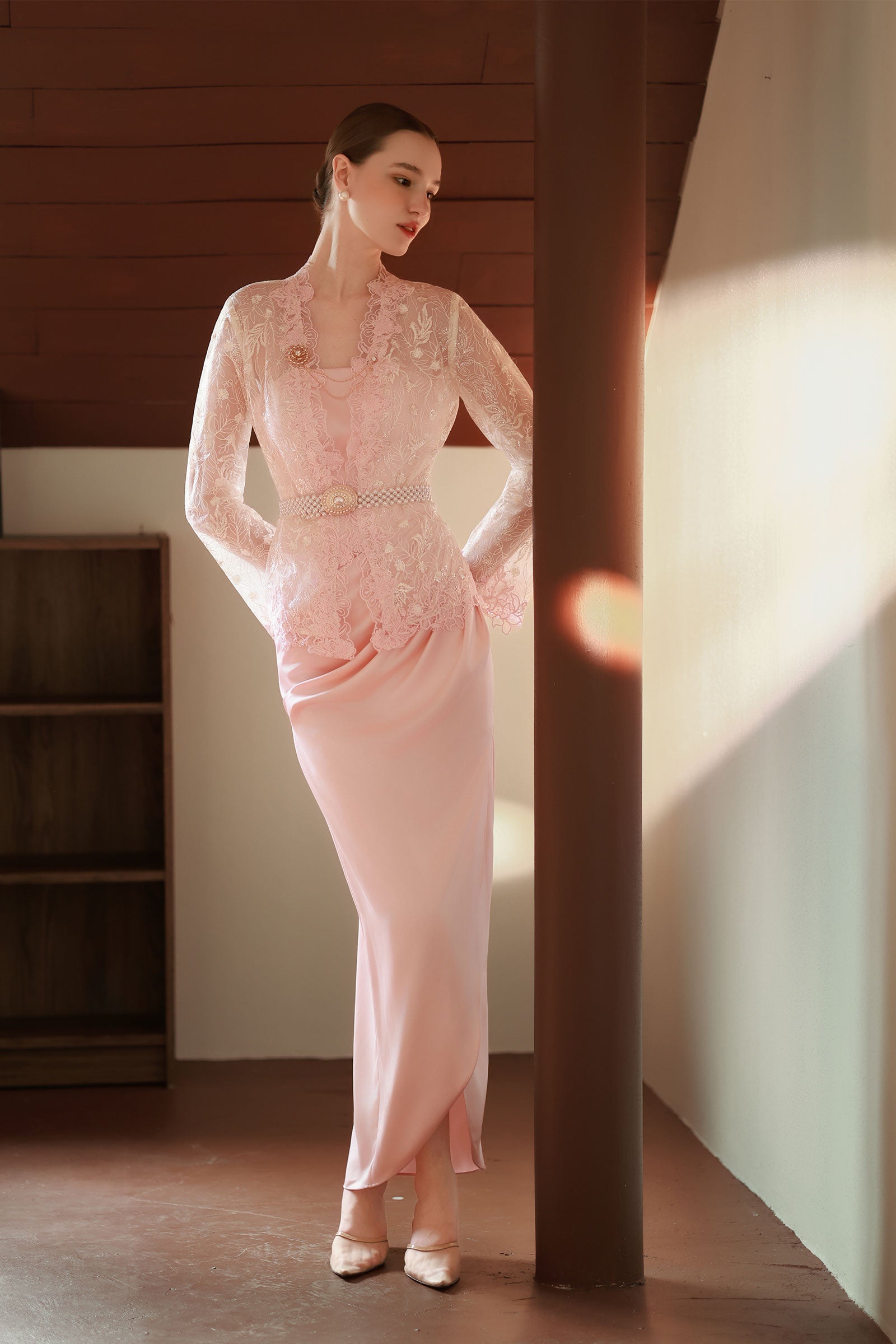 Moria Kebaya Set (Pink)