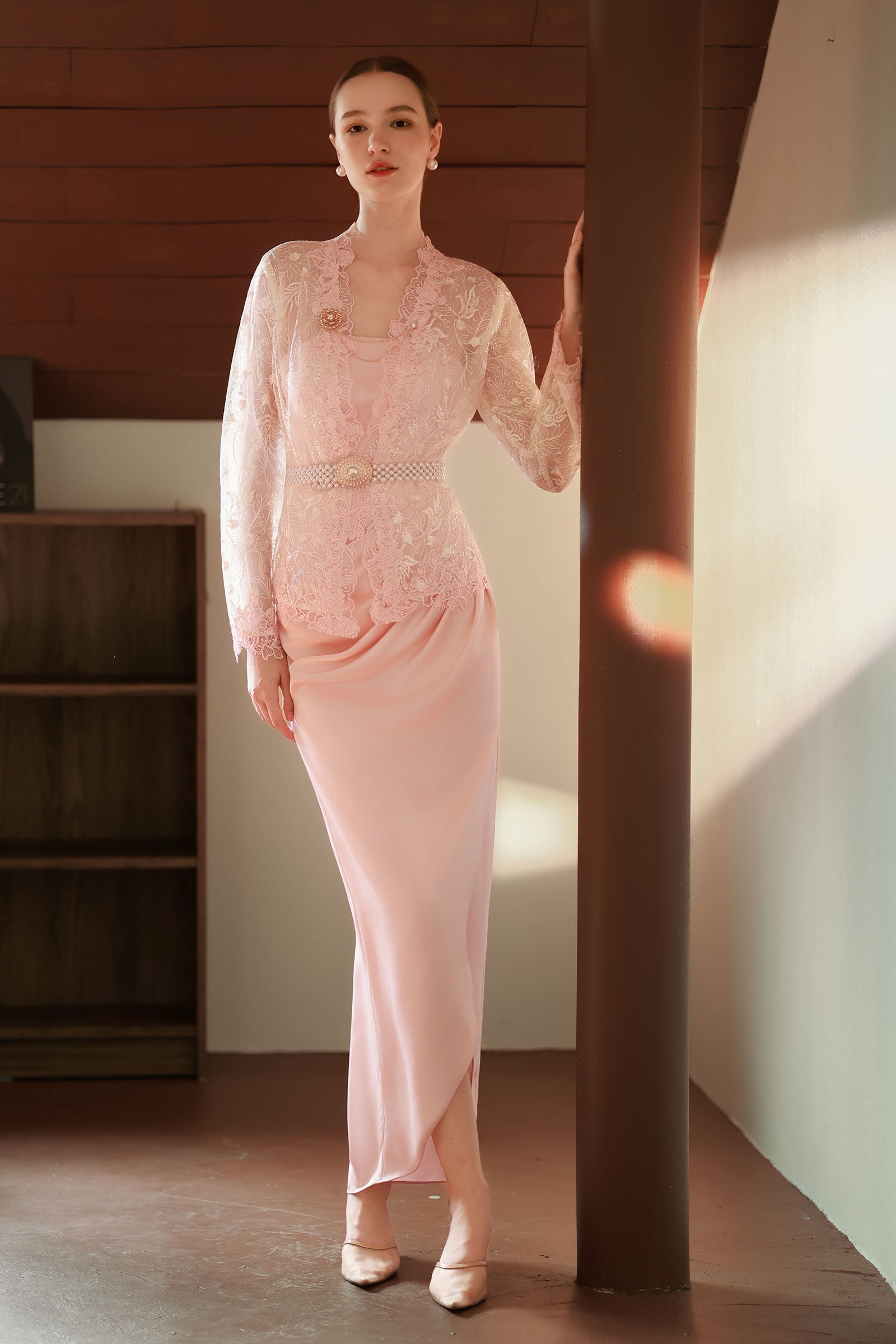 Moria Kebaya Set (Pink)