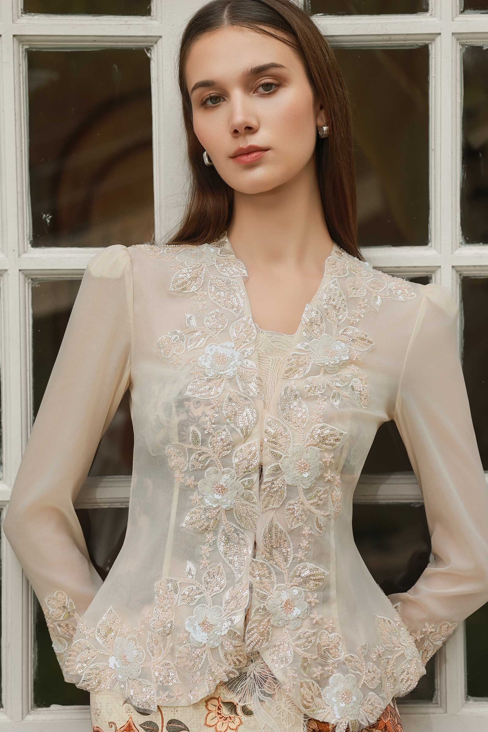 Bauhinia Kebaya Top (Cream)