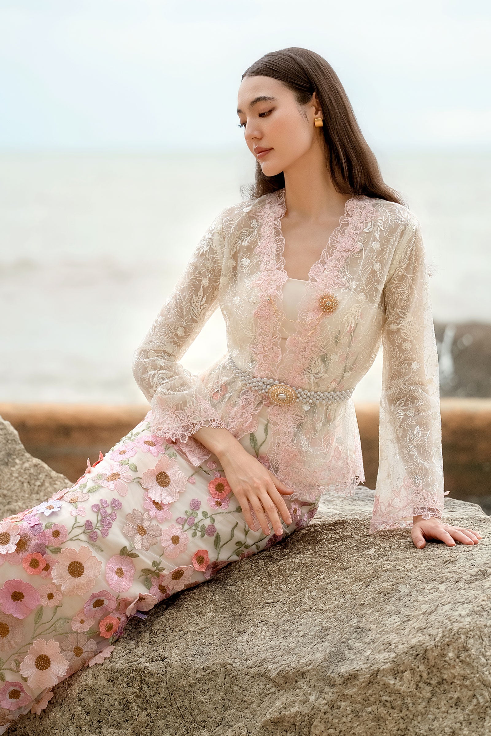 Roseraie Kebaya Top (Pink)