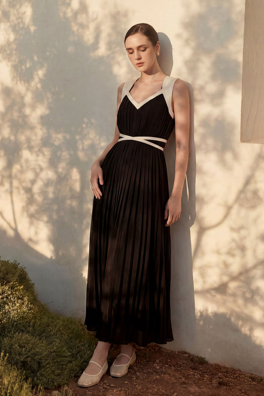 Sera Dress (Black)
