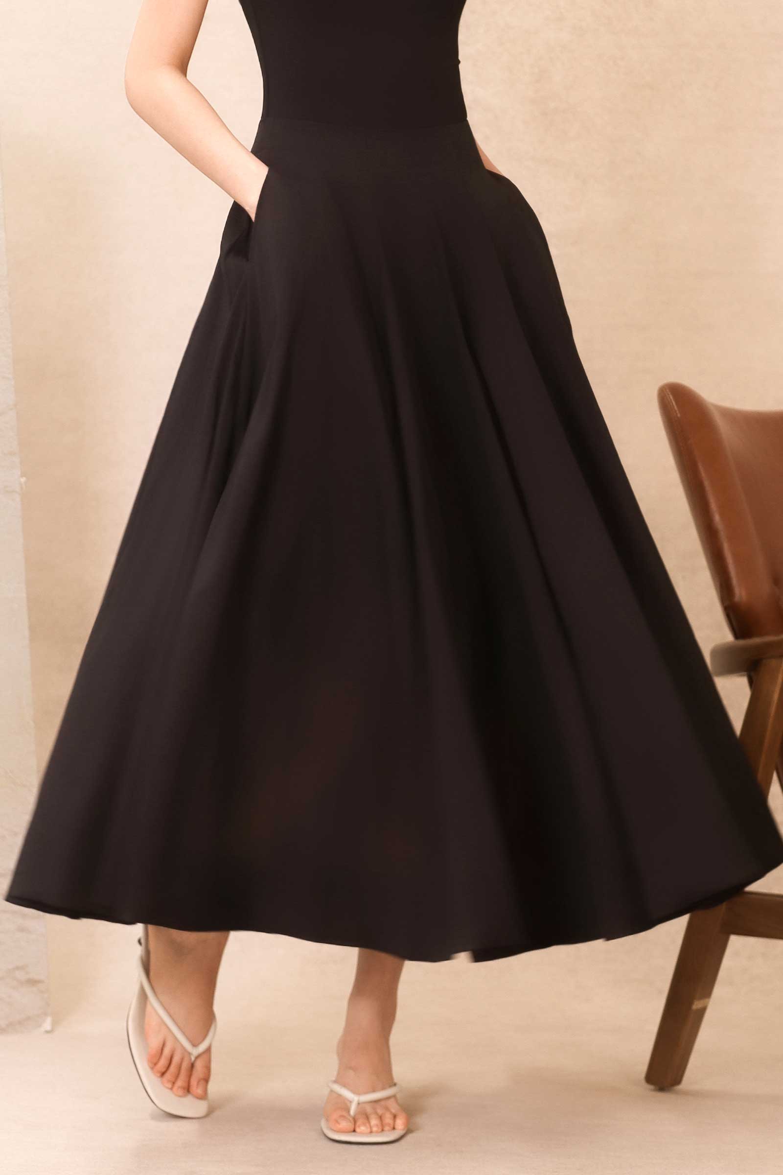Dalaire Organza Skirt (Black)