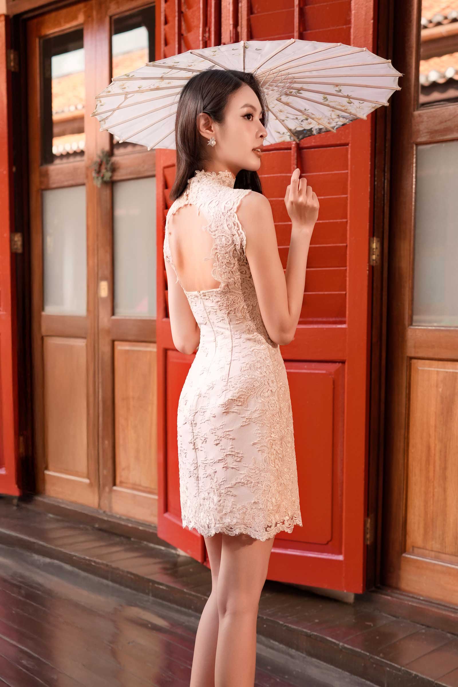 BACKORDER Eirene Qipao (Champagne)