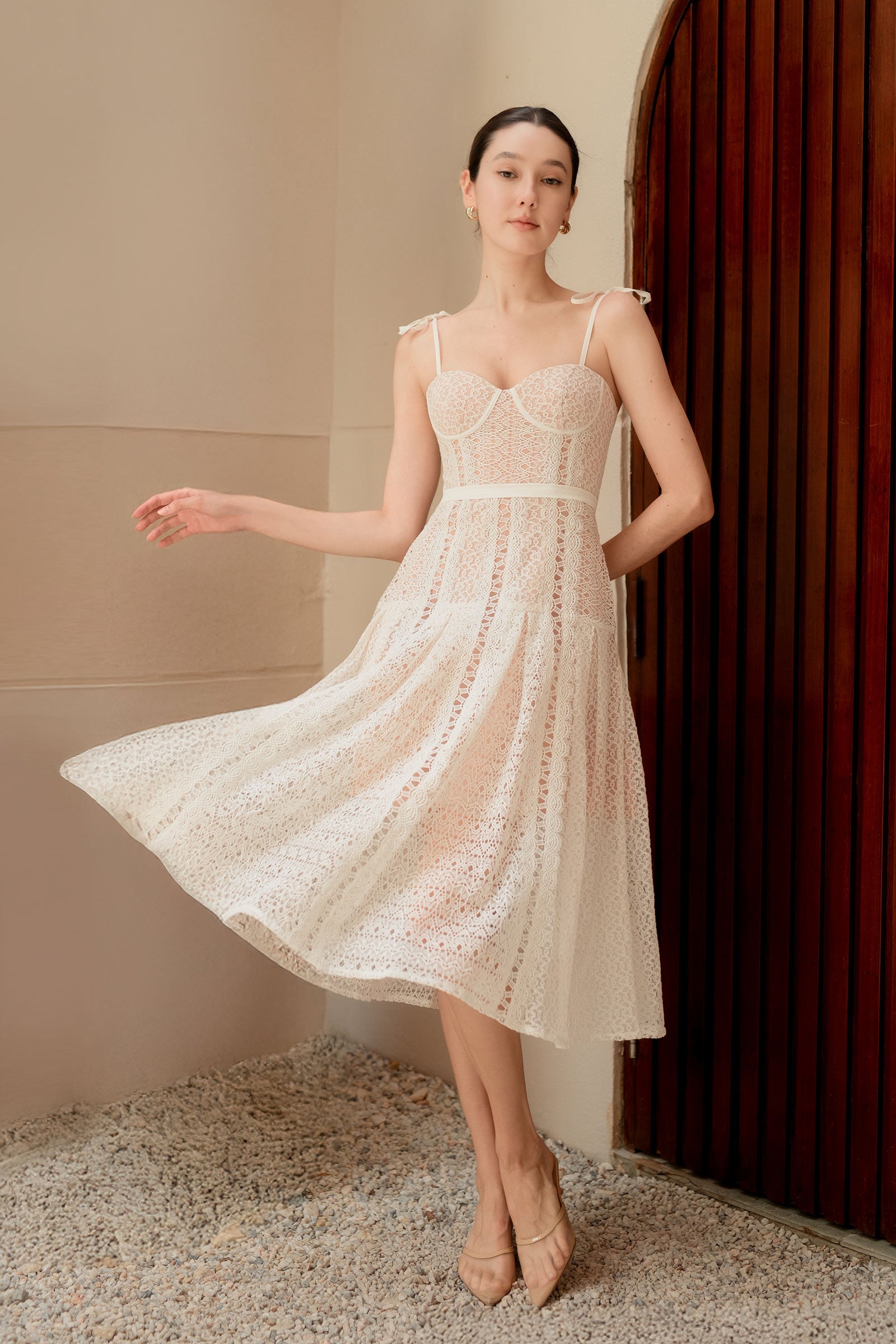 Dianelle Padded Dress (White)