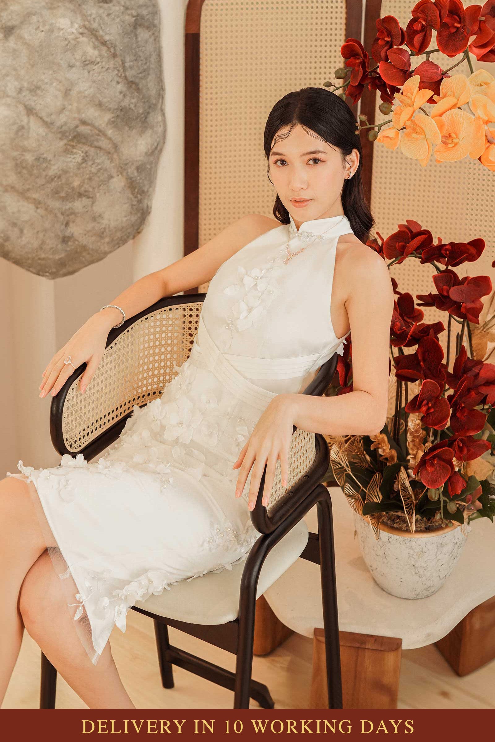 Dyvern Qipao  (White)